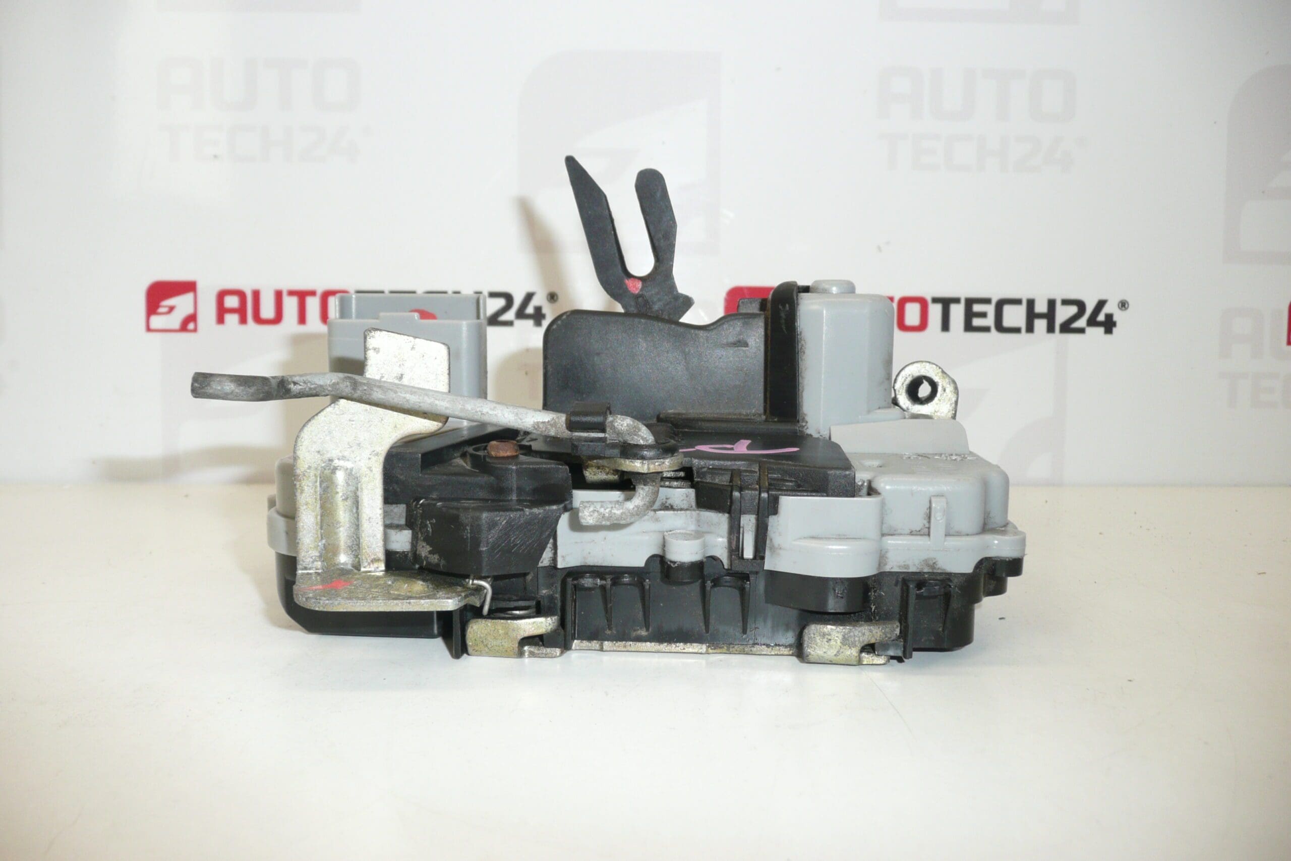 Right Front Passenger Door Lock Citroën Xsara 9136J2 - Image 2