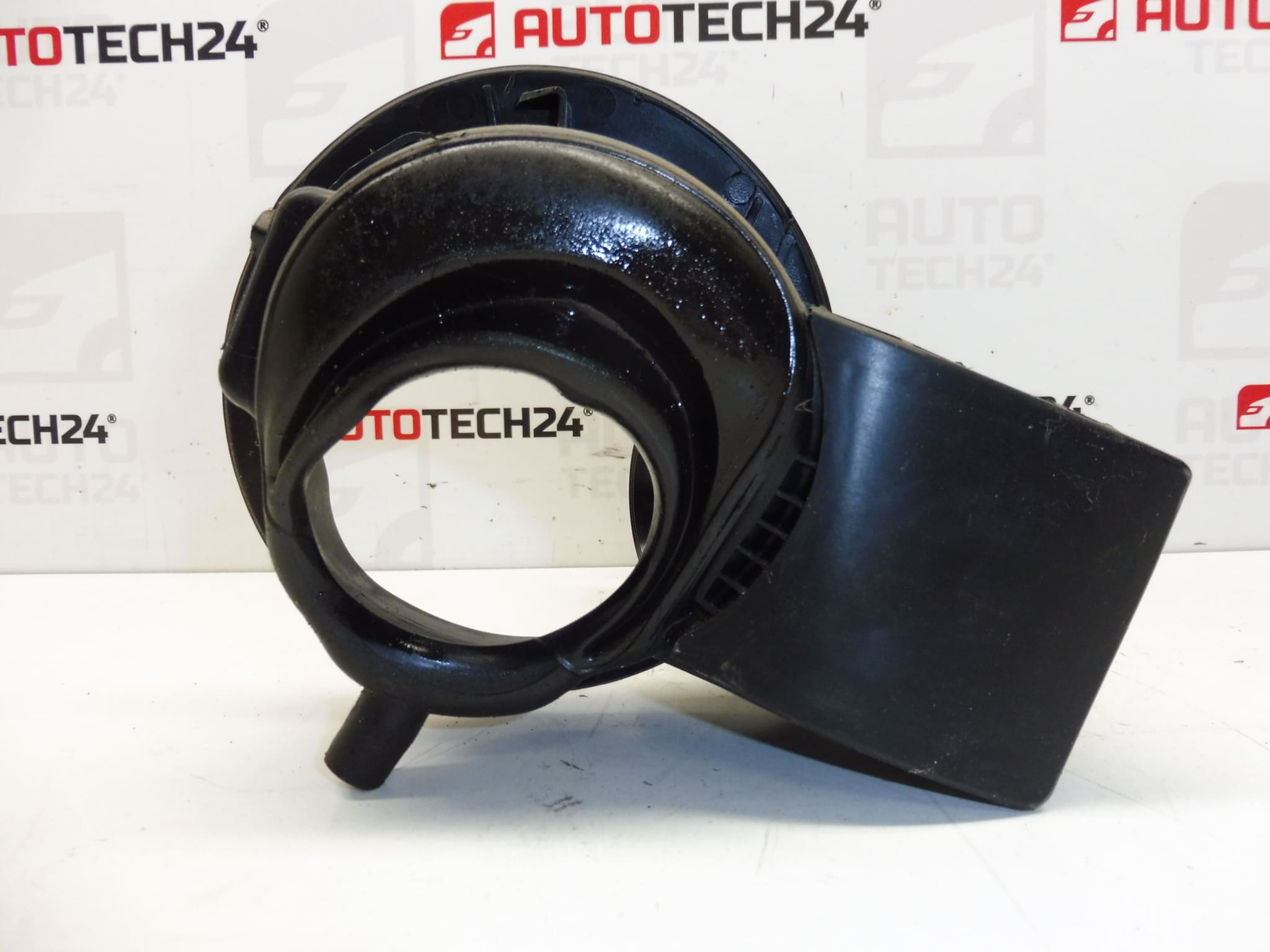 Tank filler neck Citroën C4 Grand Picasso 9654052280 9685086780 1517E3