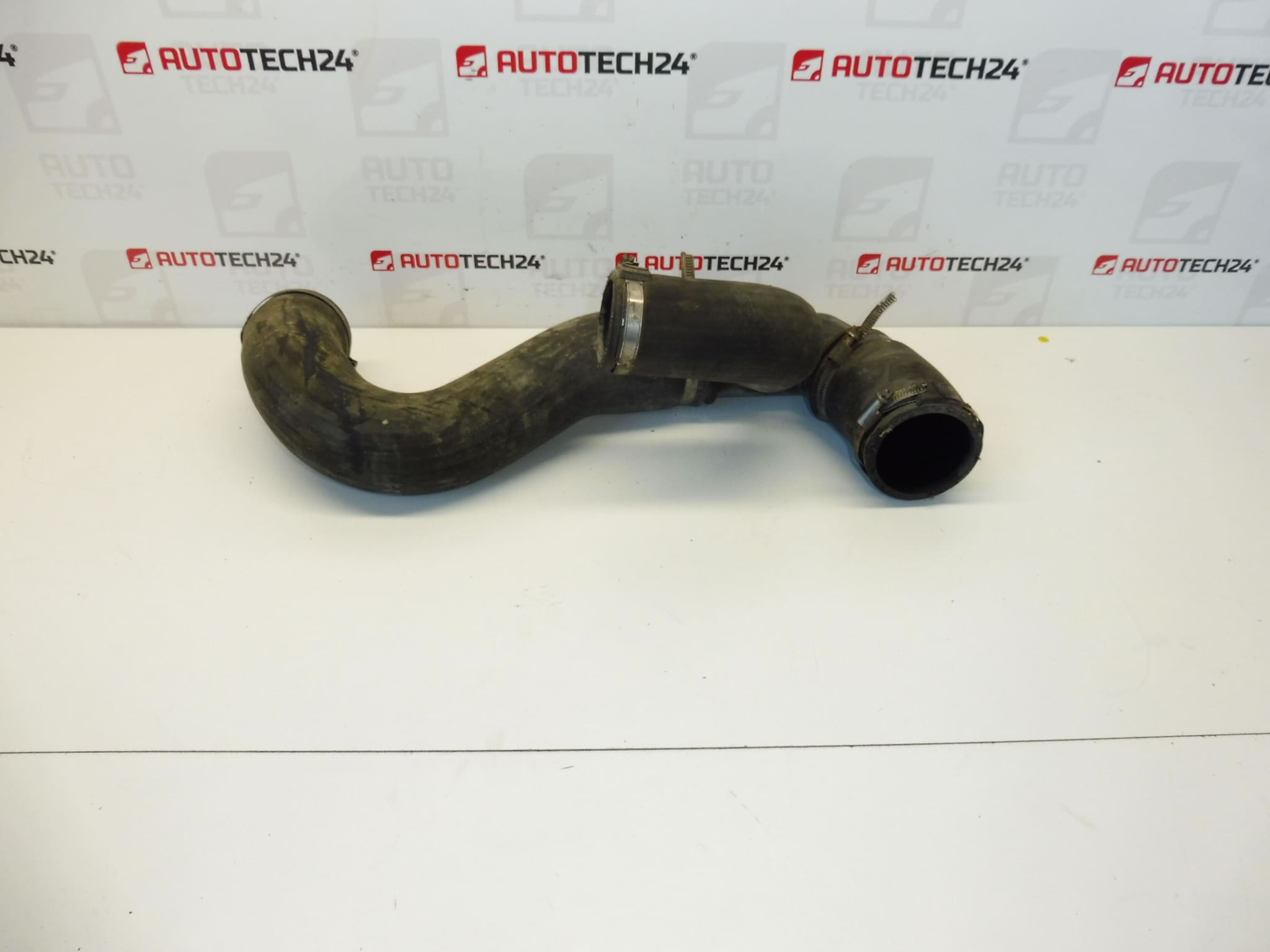 Hose Citroën Peugeot 2.2 HDI 0382FL