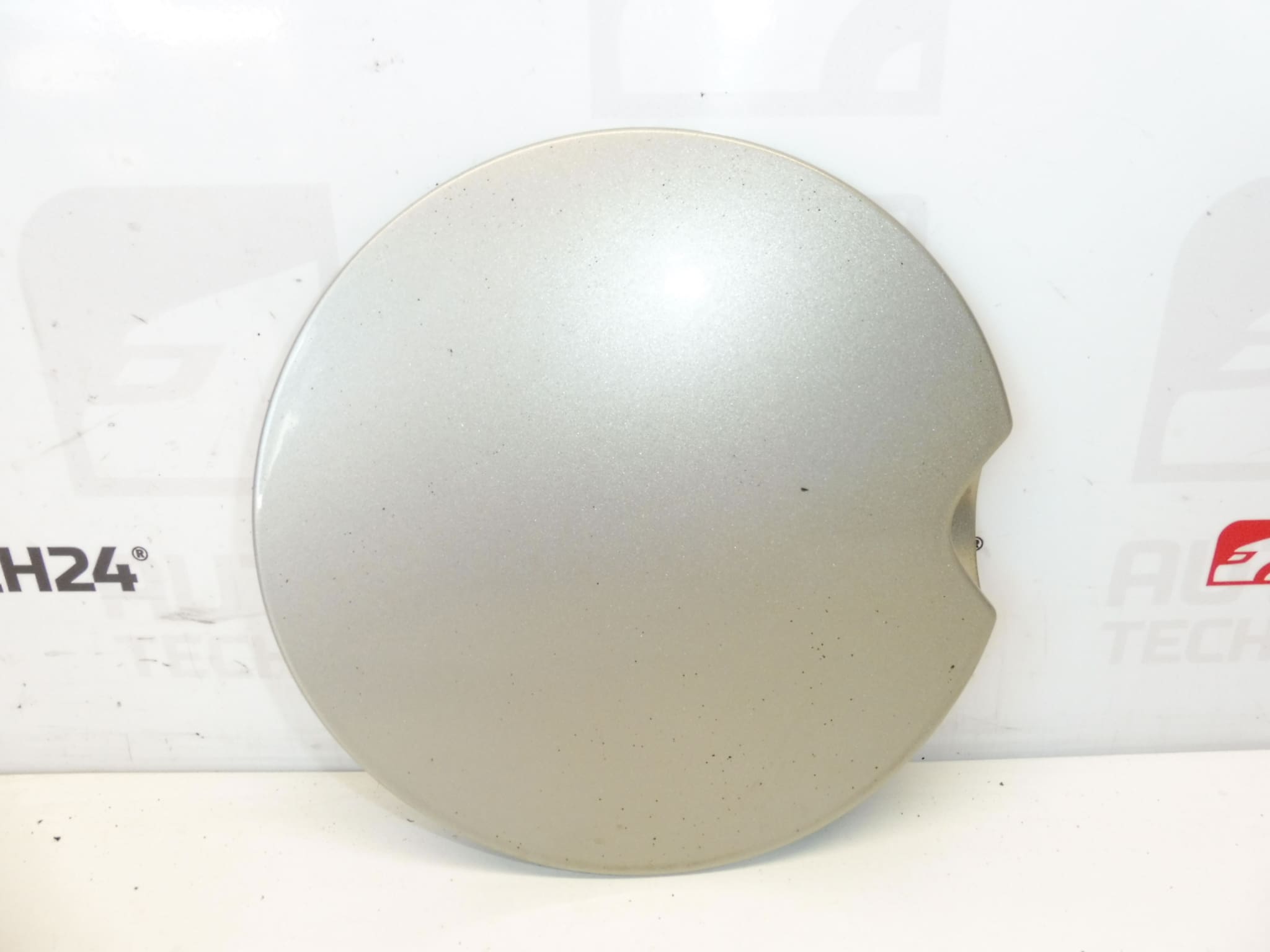 Peugeot 207 ETSC 1517F5 tank cap cover
