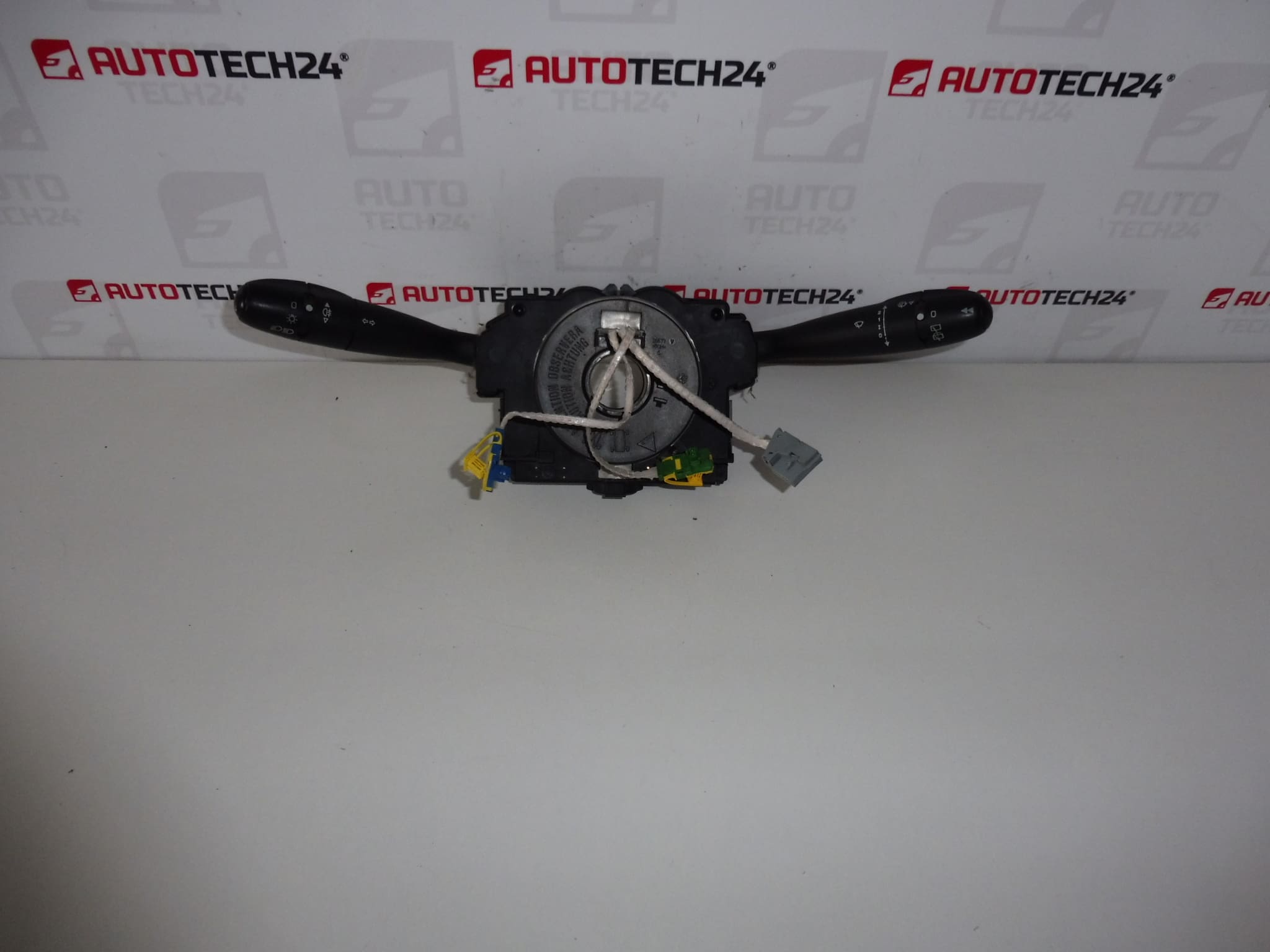 Citroën Peugeot 96605633XT 6242C1 Lever Controls