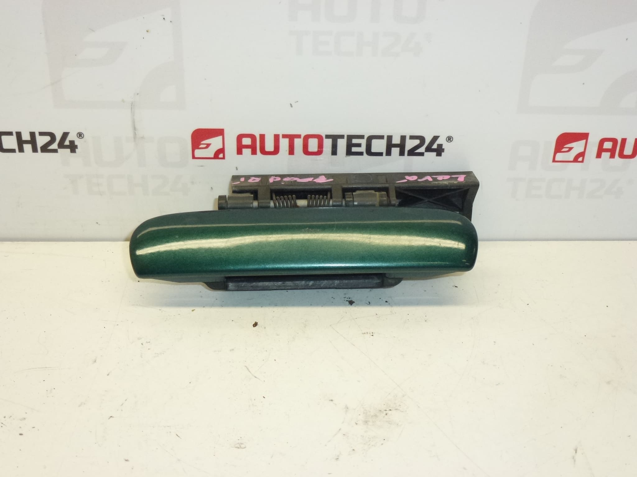 Left front door handle Citroën Xsara green metallic 9101N2