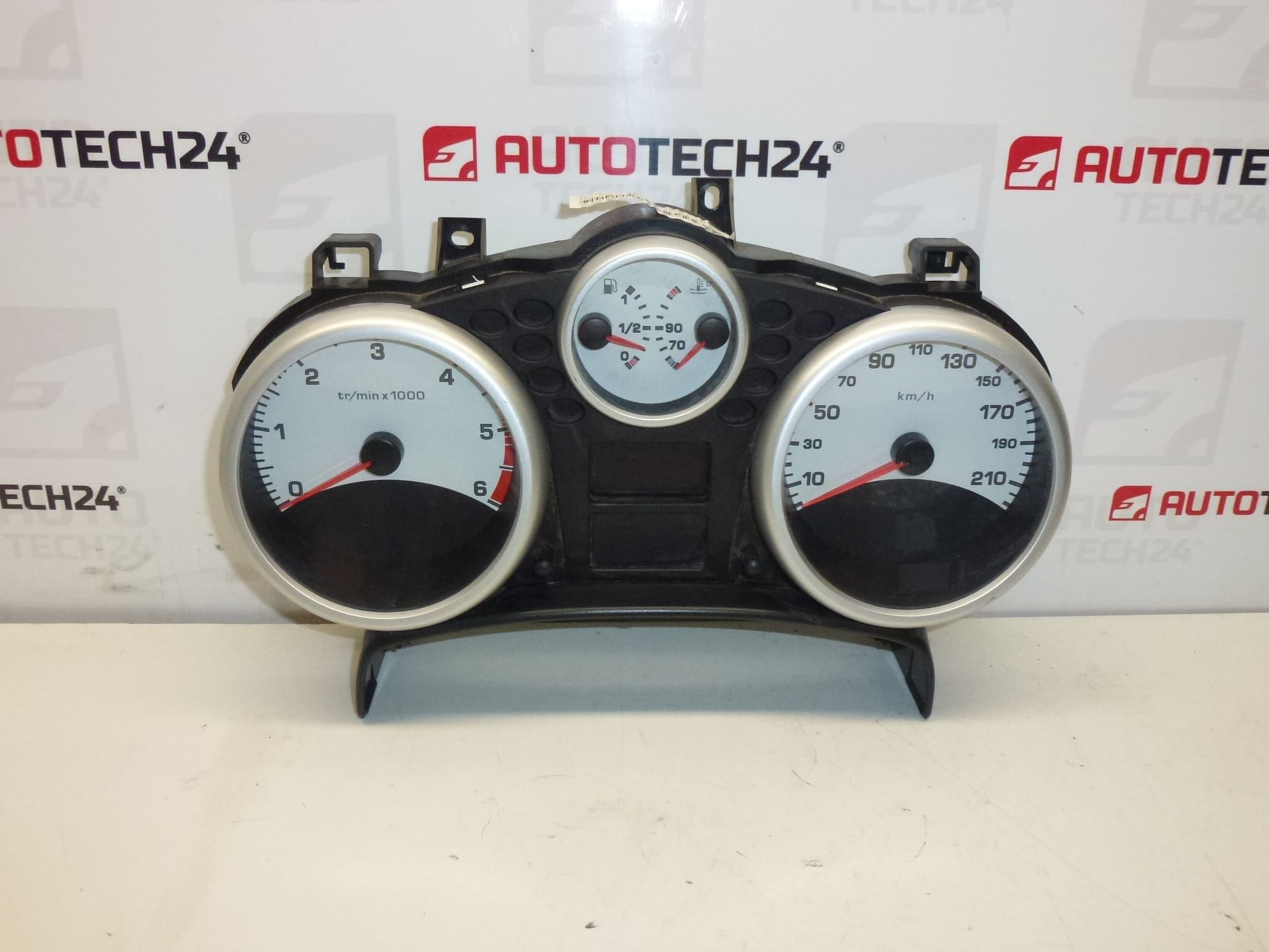Speedometer Peugeot 207 9662904780 610640 6103EC