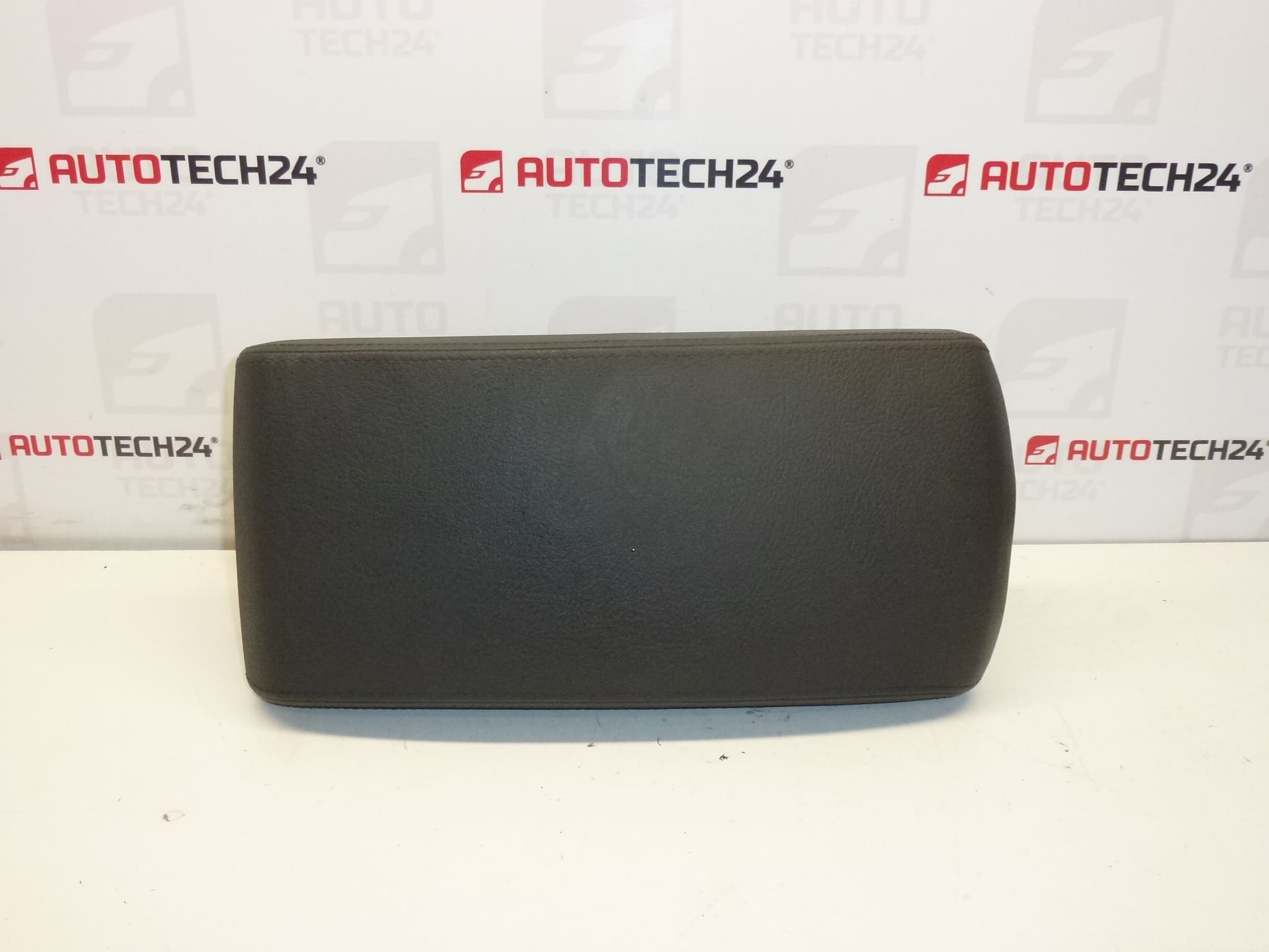 Center armrest Peugeot 407 7589E9 7589NT