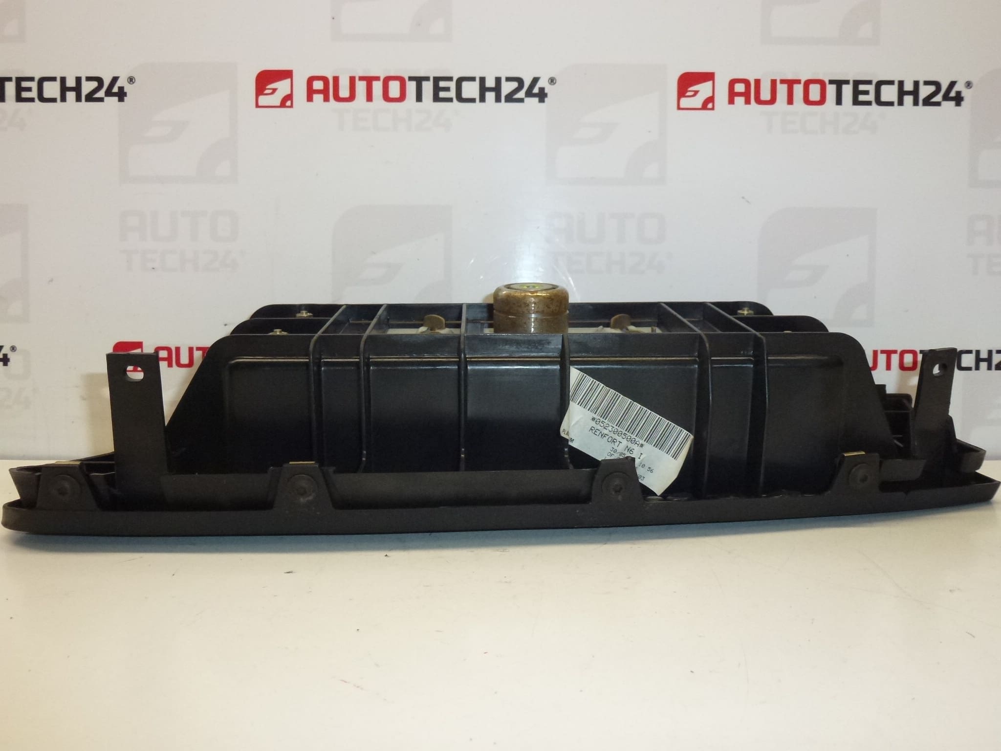 Passenger airbag Citroën Xsara 8214NG