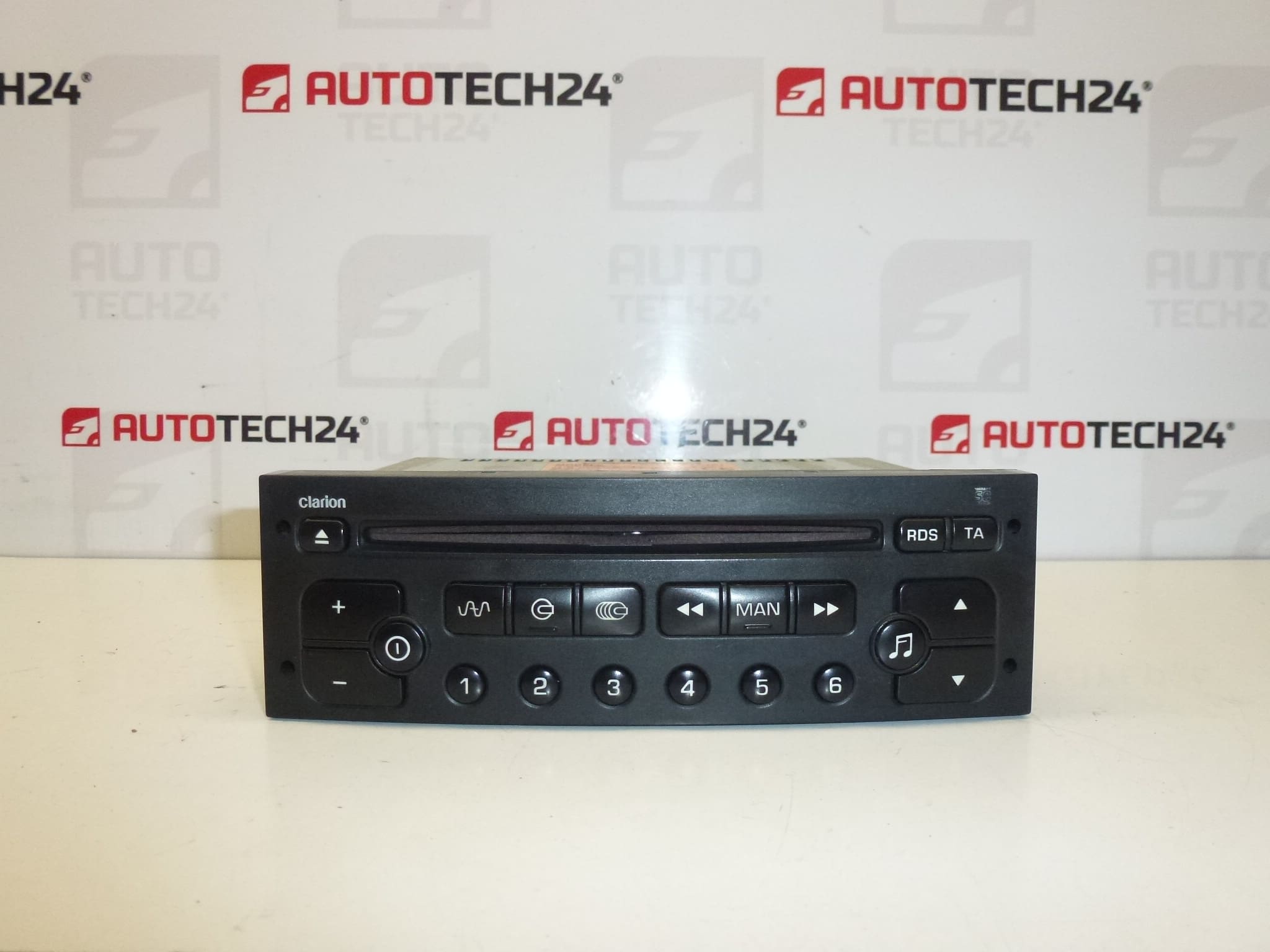 Car radio CLARION Citroën Peugeot 96476647XT 6564JW