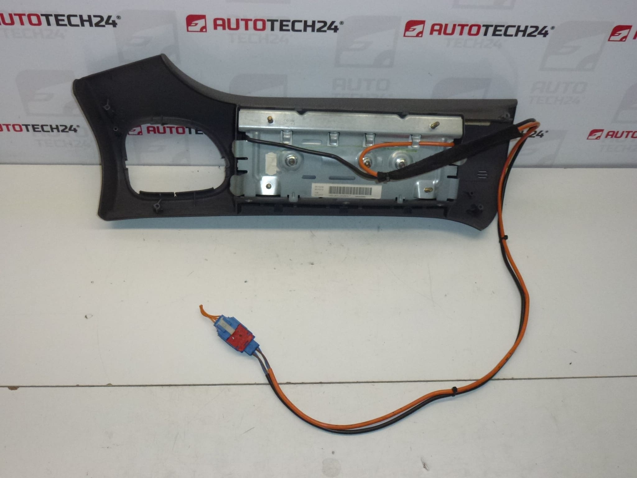 Passenger airbag Peugeot 206 96498617