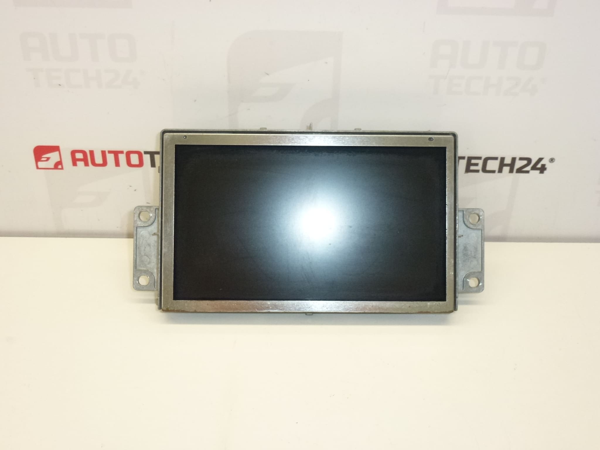 Navigation and on-board computer display Citroën C4 9661375880 6593Q4