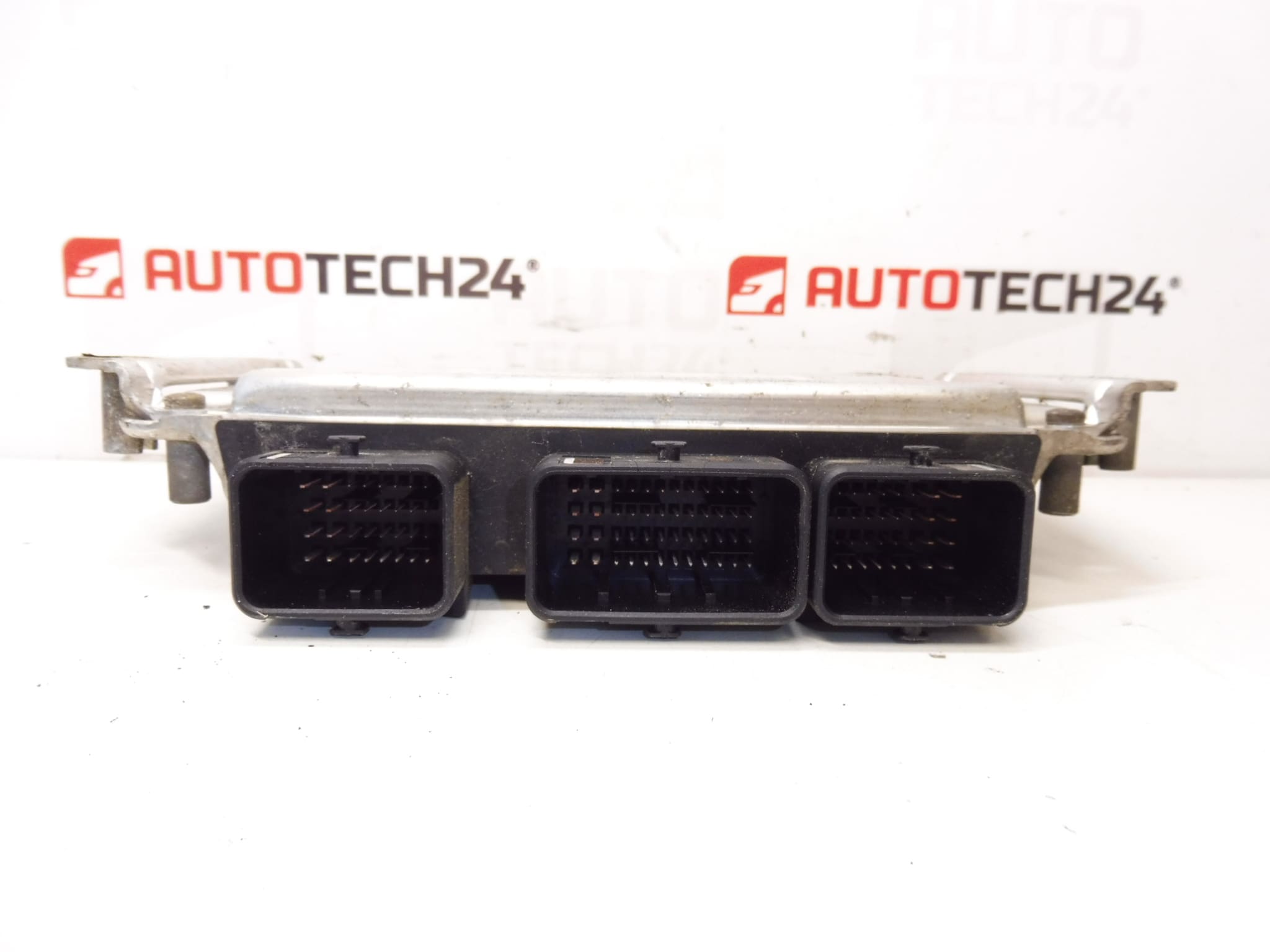 ECU Bosch ME7.4.4 0261207859 9648487180 - Image 2
