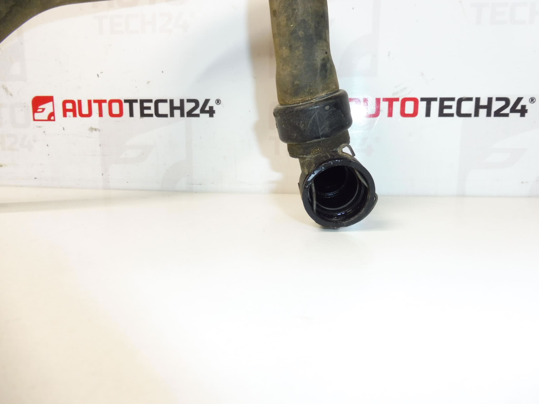 Cooling Hose Citroën Peugeot 2.2 HDI 646645 - Image 2