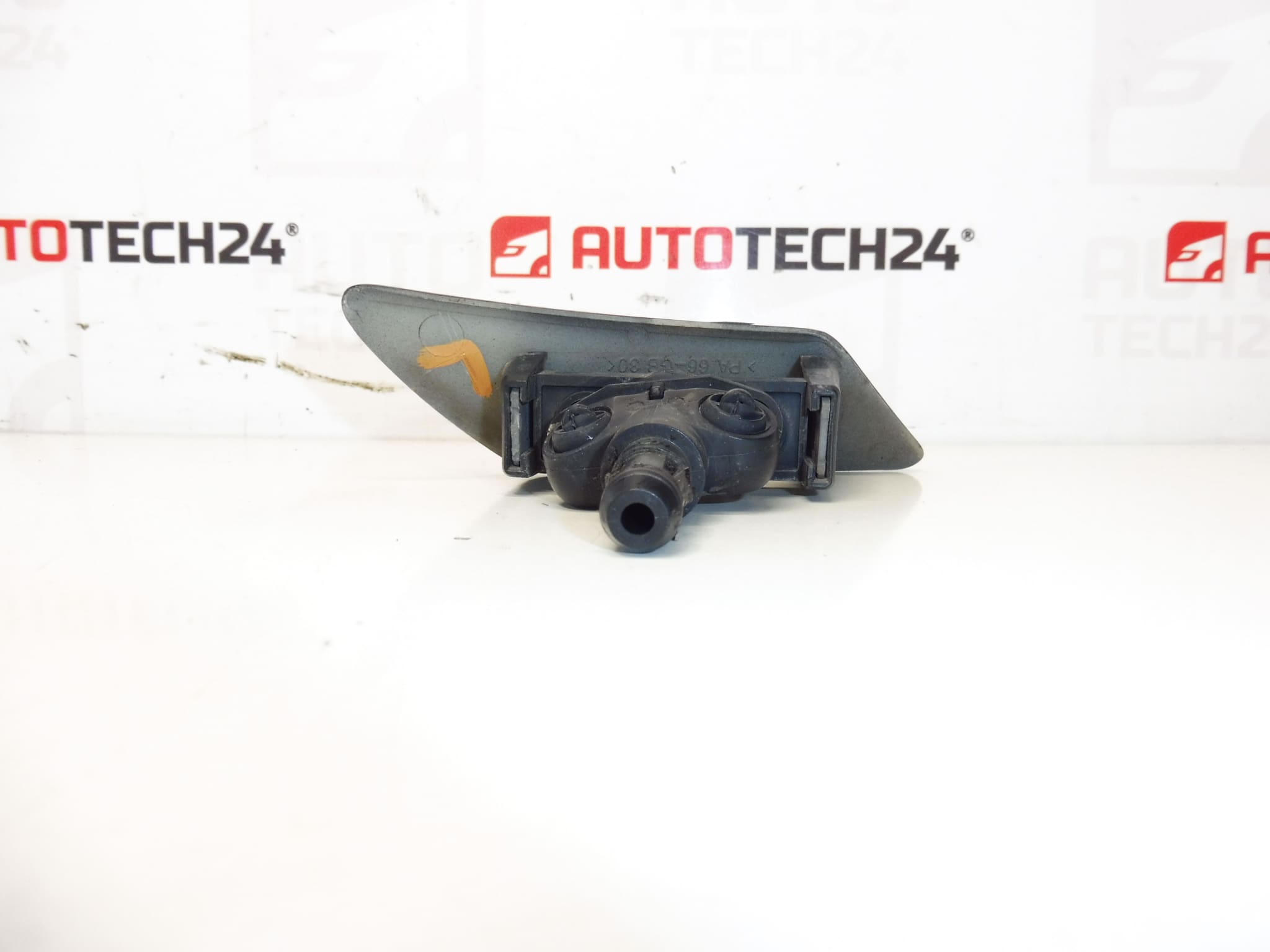 Washer Nozzle and Cover Left Front Headlight Peugeot 307 6438H2 6438H1 - Image 2