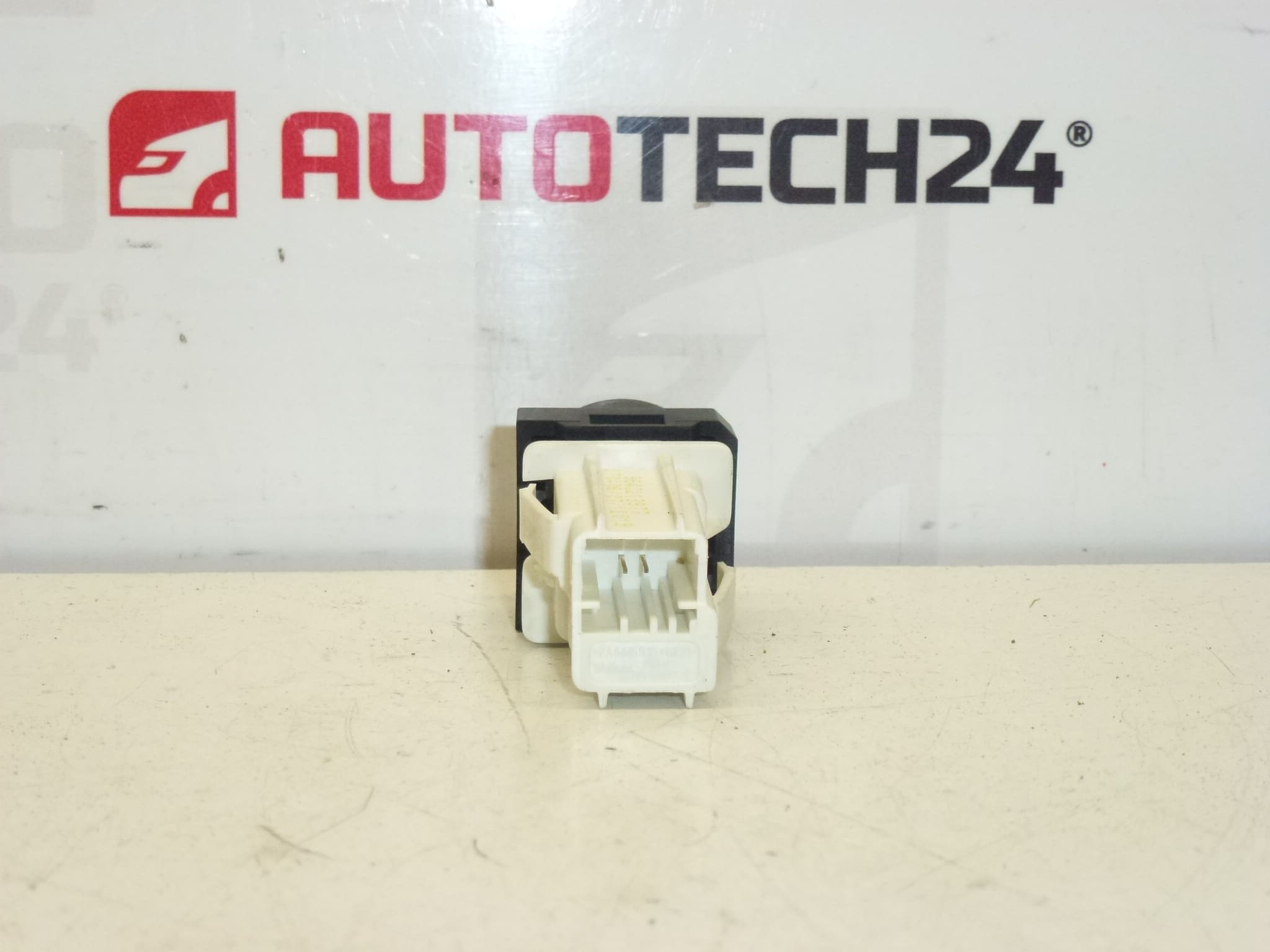 ESP Switch Citroën Xsara Picasso 9643213977 454912 - Image 2