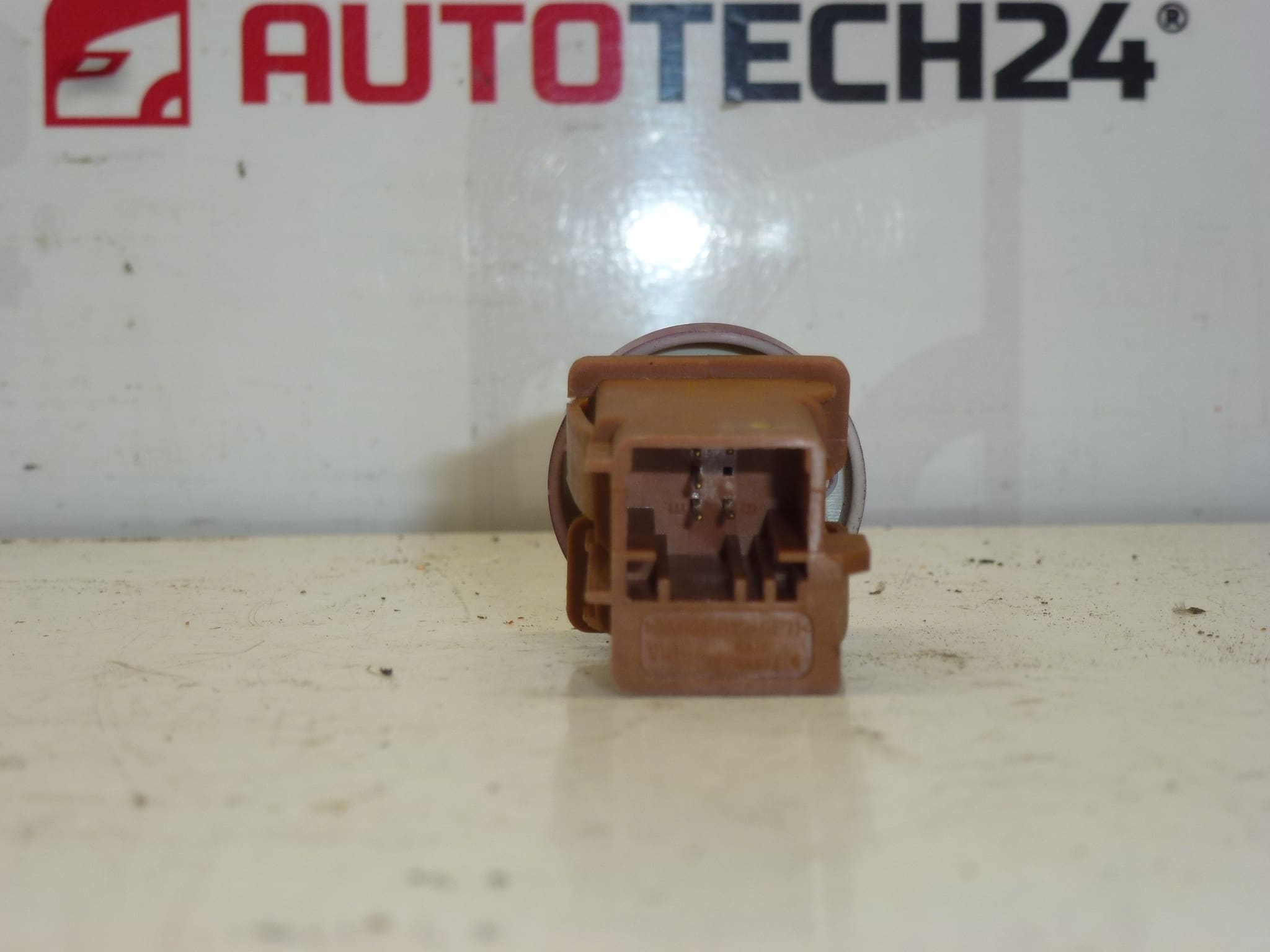 Hazard Warning Light Switch Citroën Xsara 6554J6 - Image 2