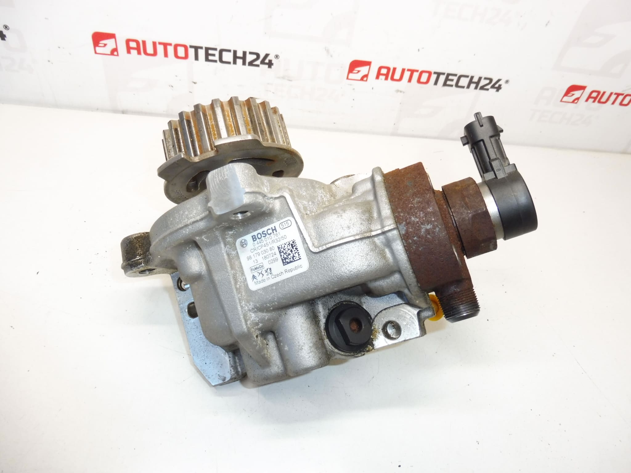 Bosch Fuel Injection Pump 1.5 HDI 0445010761 9817903080 - Image 2