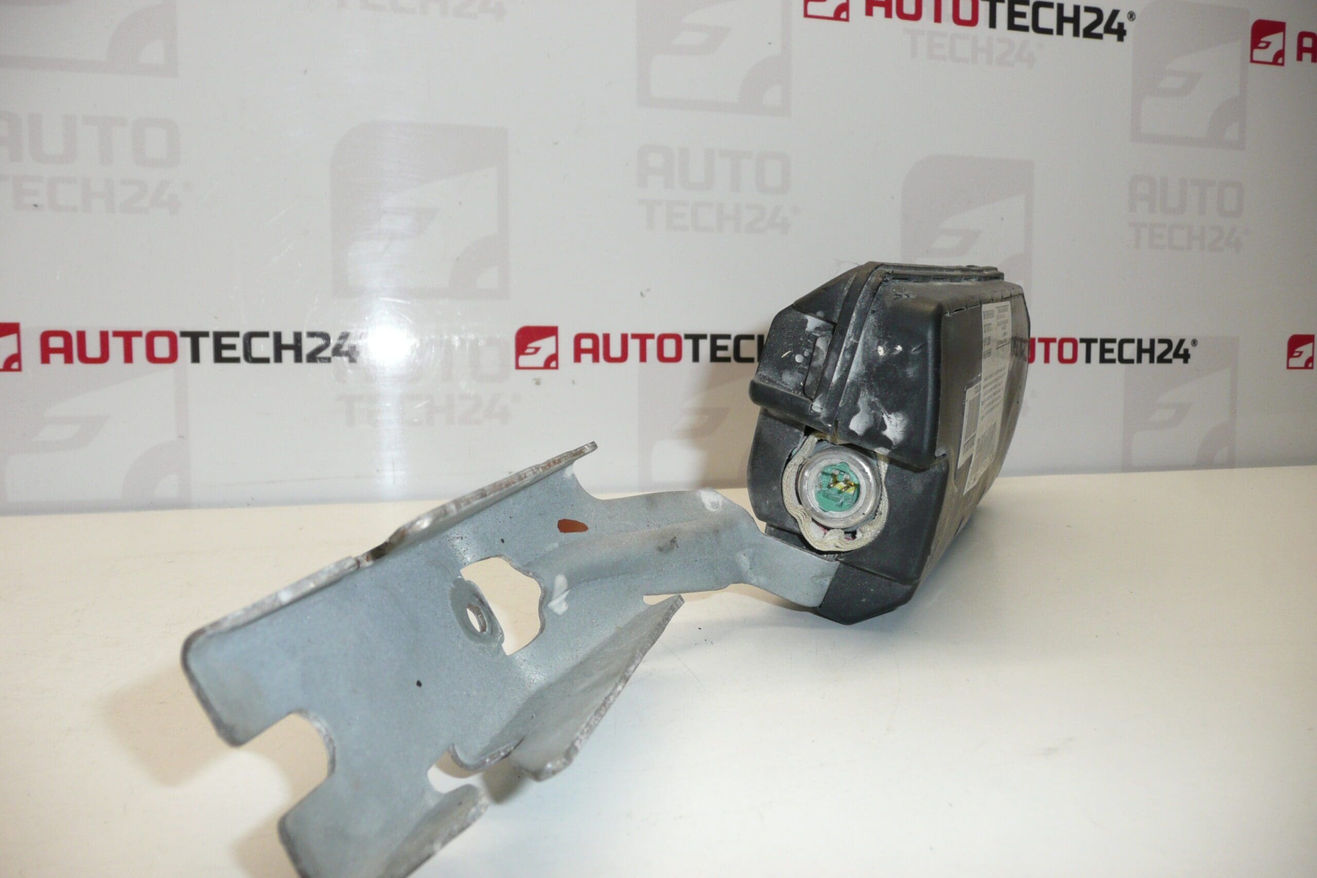 Left Rear Seat Airbag Peugeot 607 9655090480 01 8216HK - Image 2