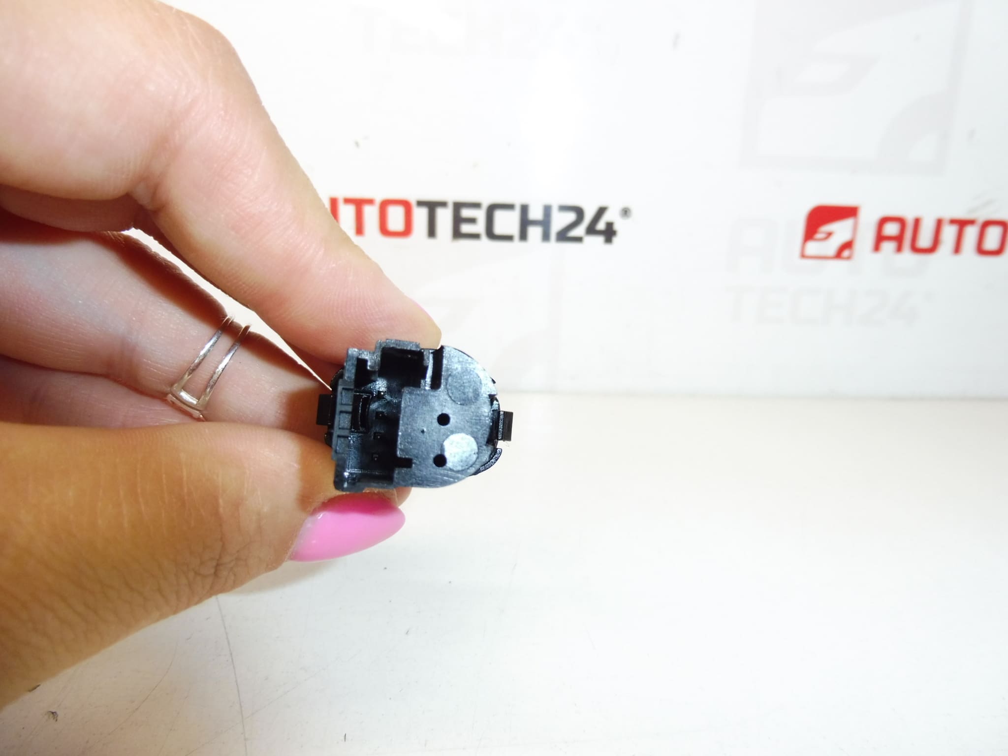 Citroën Peugeot Solar Radiation Sensor 6445VA - Image 2