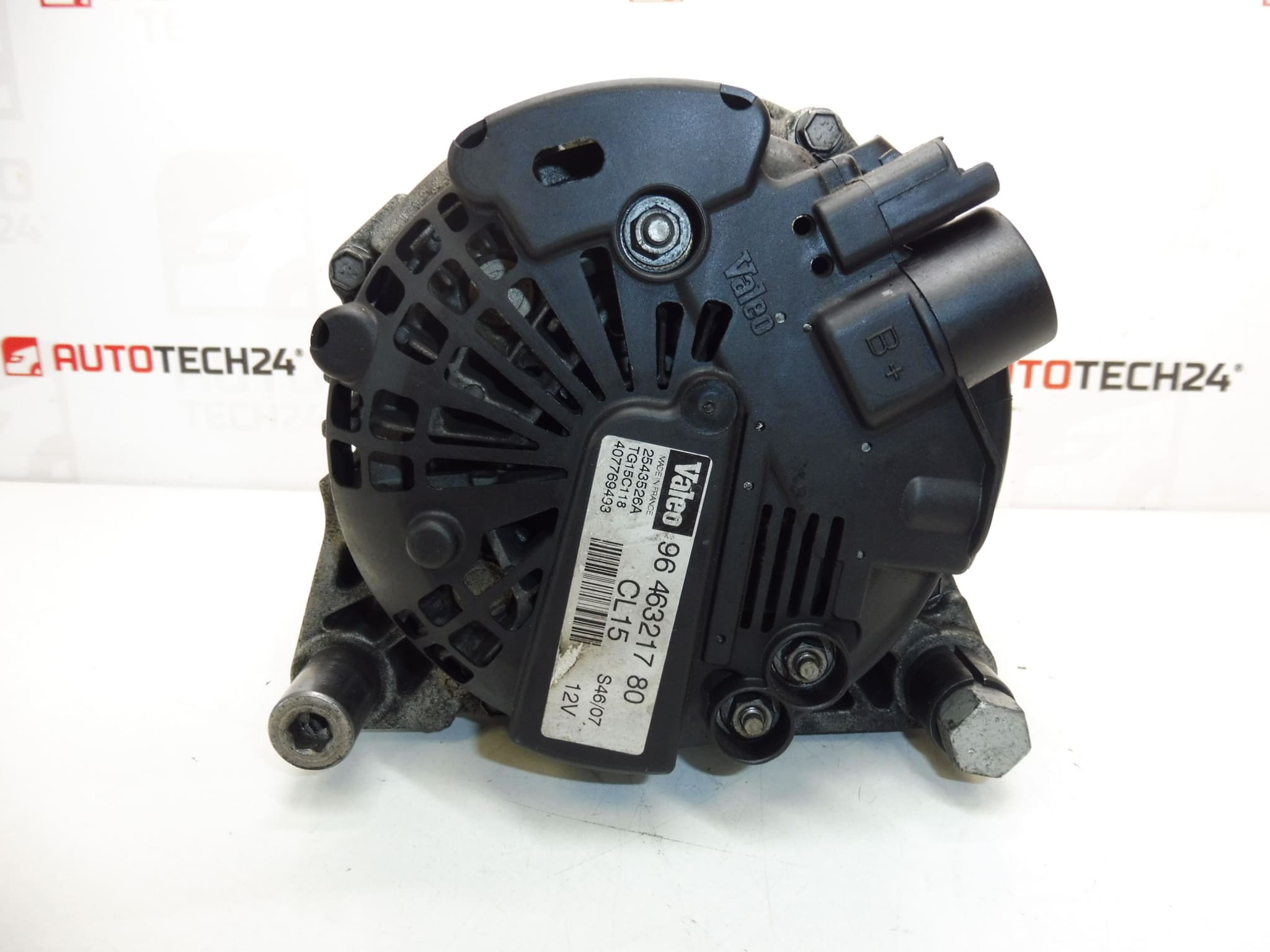 Used Valeo alternator removed from a vehicle with 102,000 km for Citroën/Peugeot CL15, part no. 9646321780 - Image 2