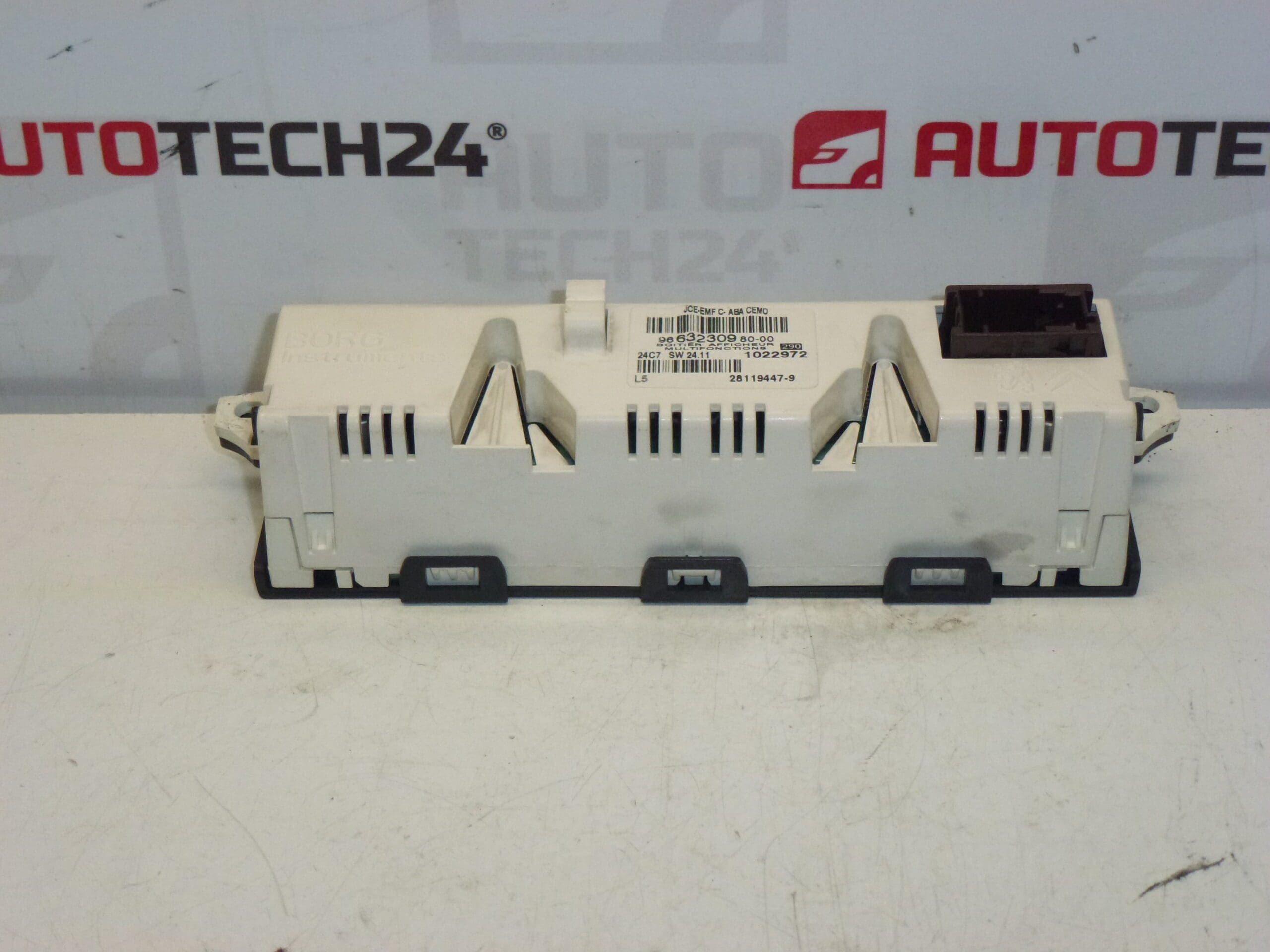 Display for Citroën C5 II 9657882880 6593T2 - Image 2