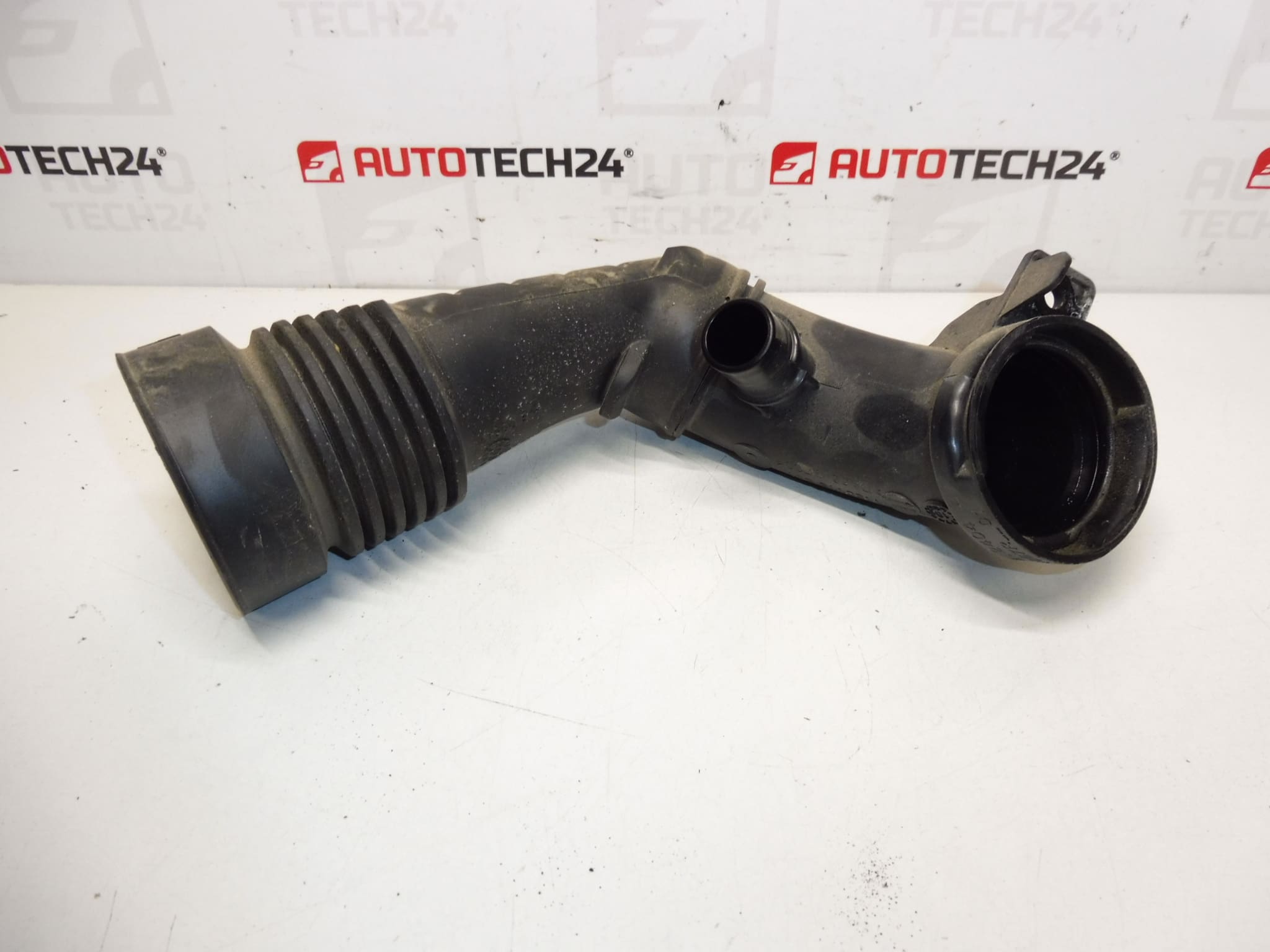 Air Connector 1.5 HDI Citroën Peugeot 9810921280 - Image 2