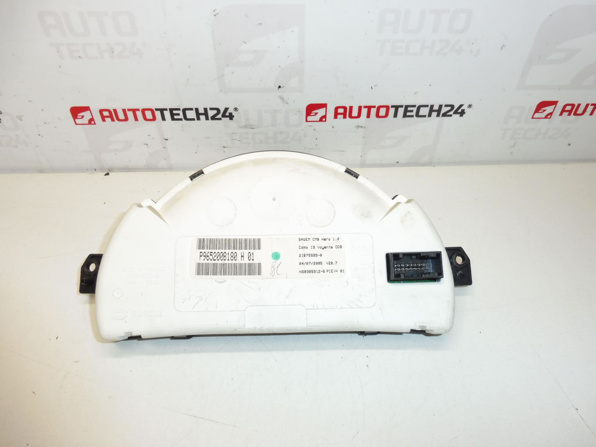 Odometer with Mileage 172000 km for Citroën C2 C3 9652008180 6105EV - Image 2