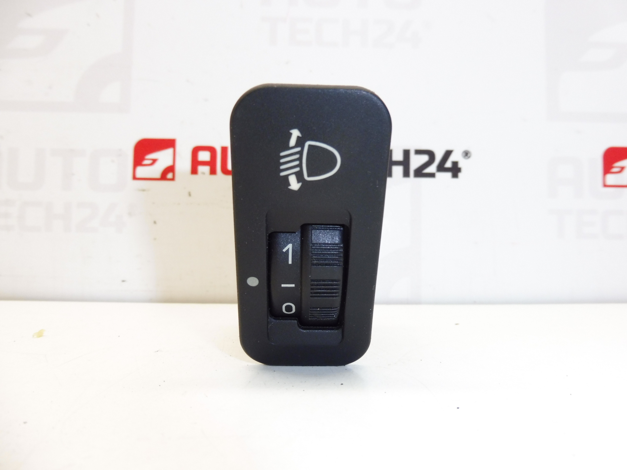 Citroën Peugeot 6554T7 light height correction controller