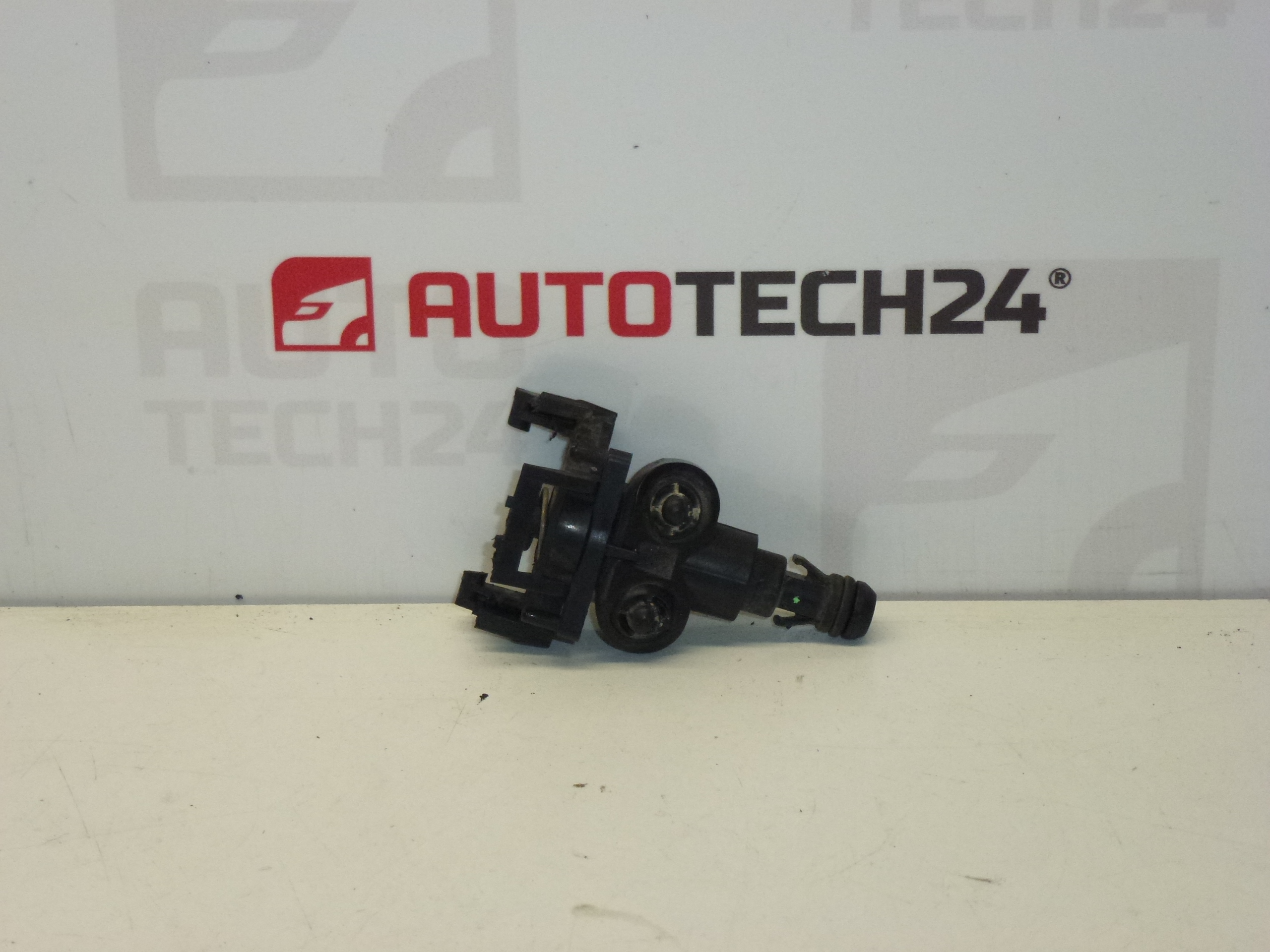 Washer nozzle Citroën Peugeot 6438F4