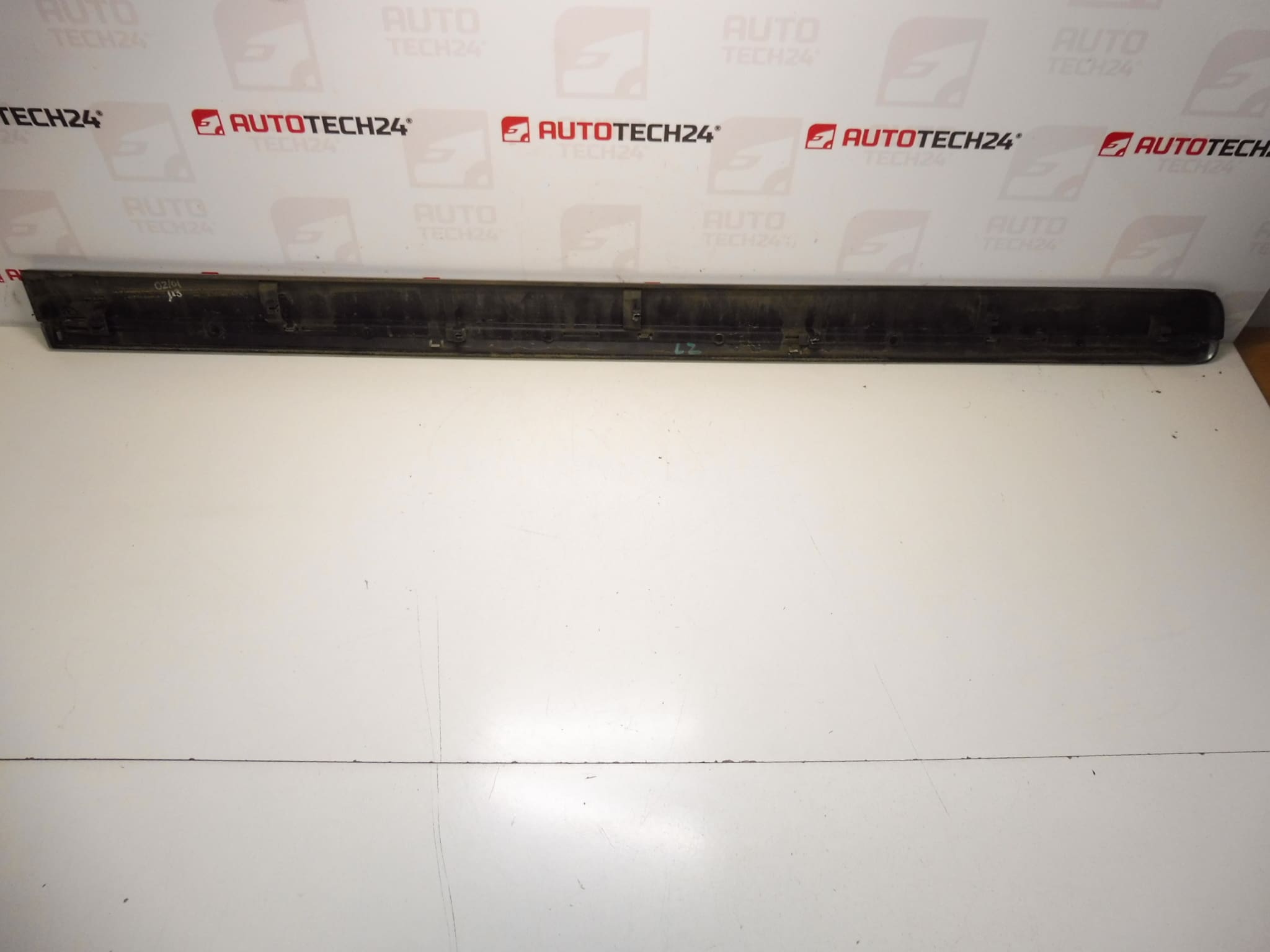 Left Rear Door Trim for Citroen C8 Peugeot 807 KTQ 1401029977 8546W2 - Image 2