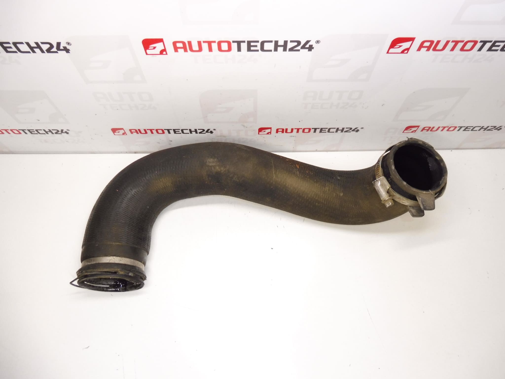 Turbo Hose Citroën C8 Peugeot 807 2.2 HDI 125KW 0382LG - Image 2