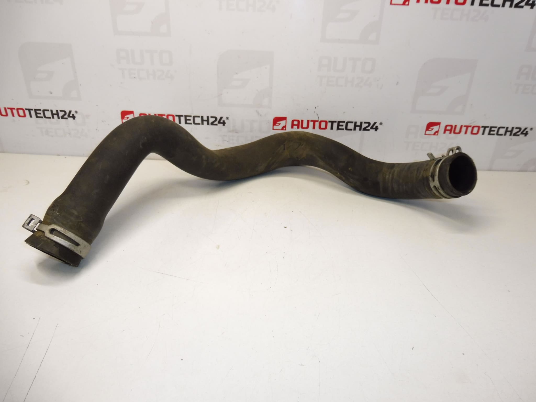 Water Hose Citroën Peugeot 2.2 HDI 4HT 1343KL - Image 2