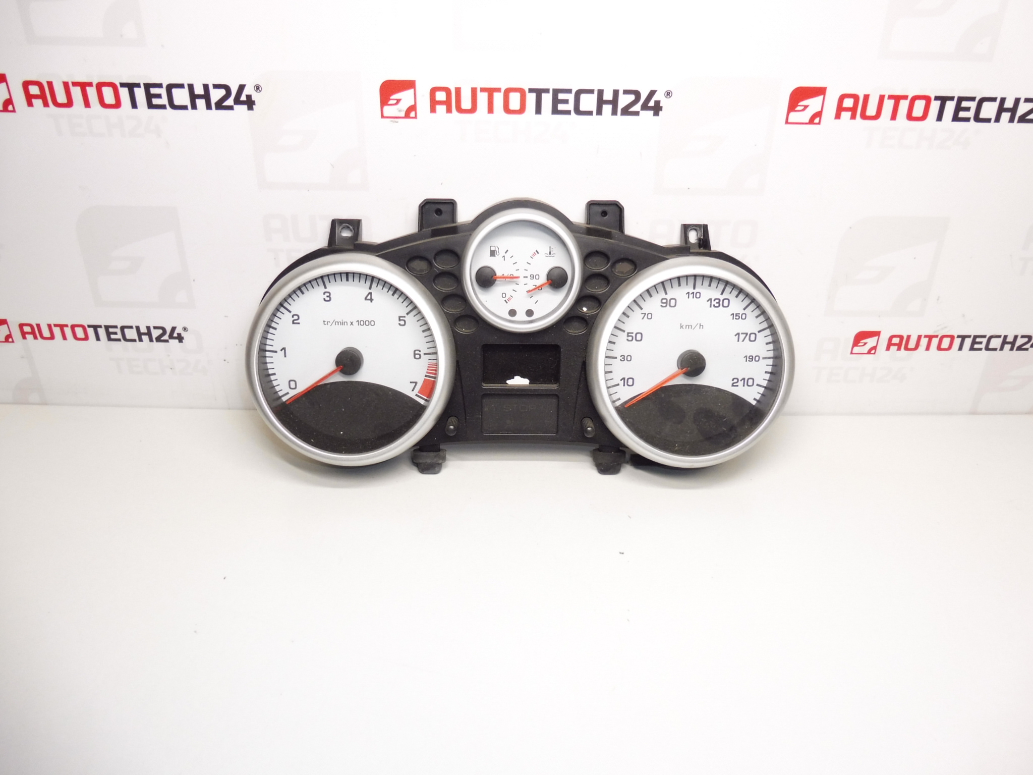 Speedometer Peugeot 206+ 121000 km 9673798980 6103HG