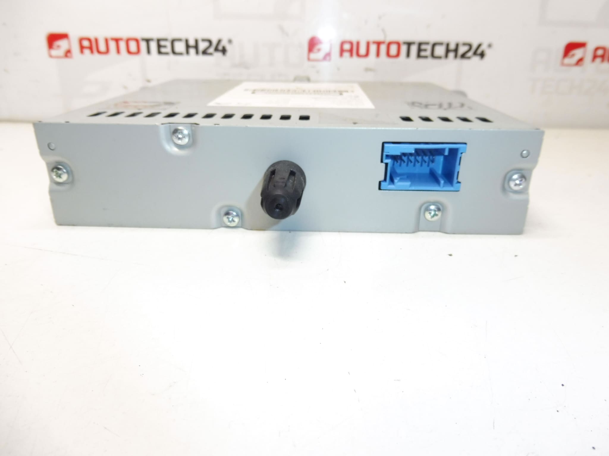 CD Reader CLARION PU-3916B Citroën C4 B7 DS4 Peugeot 308 T9 9805593680 - Image 2