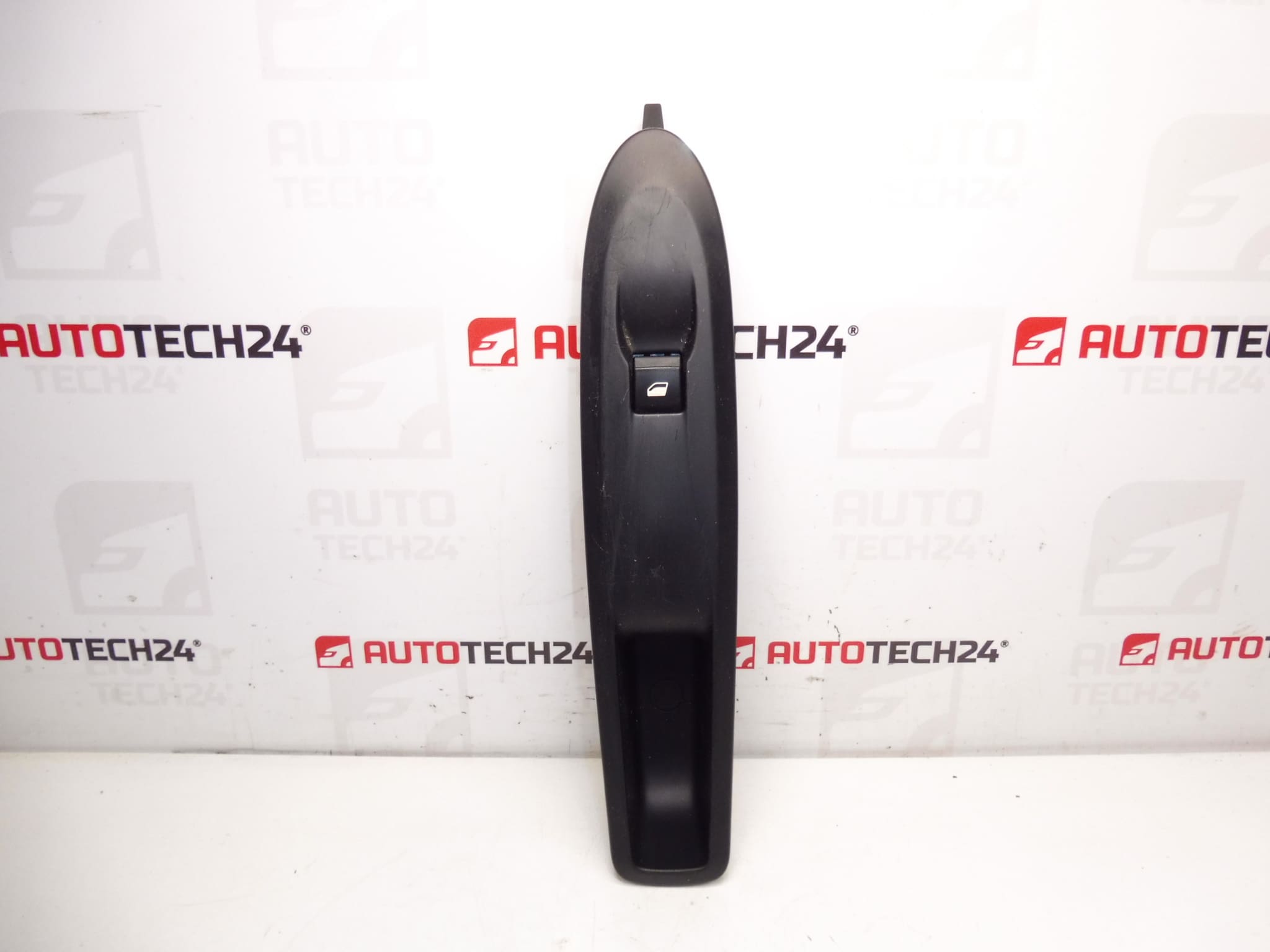 Citroën C4 II DS4 window control 96657056ZD 6490JY