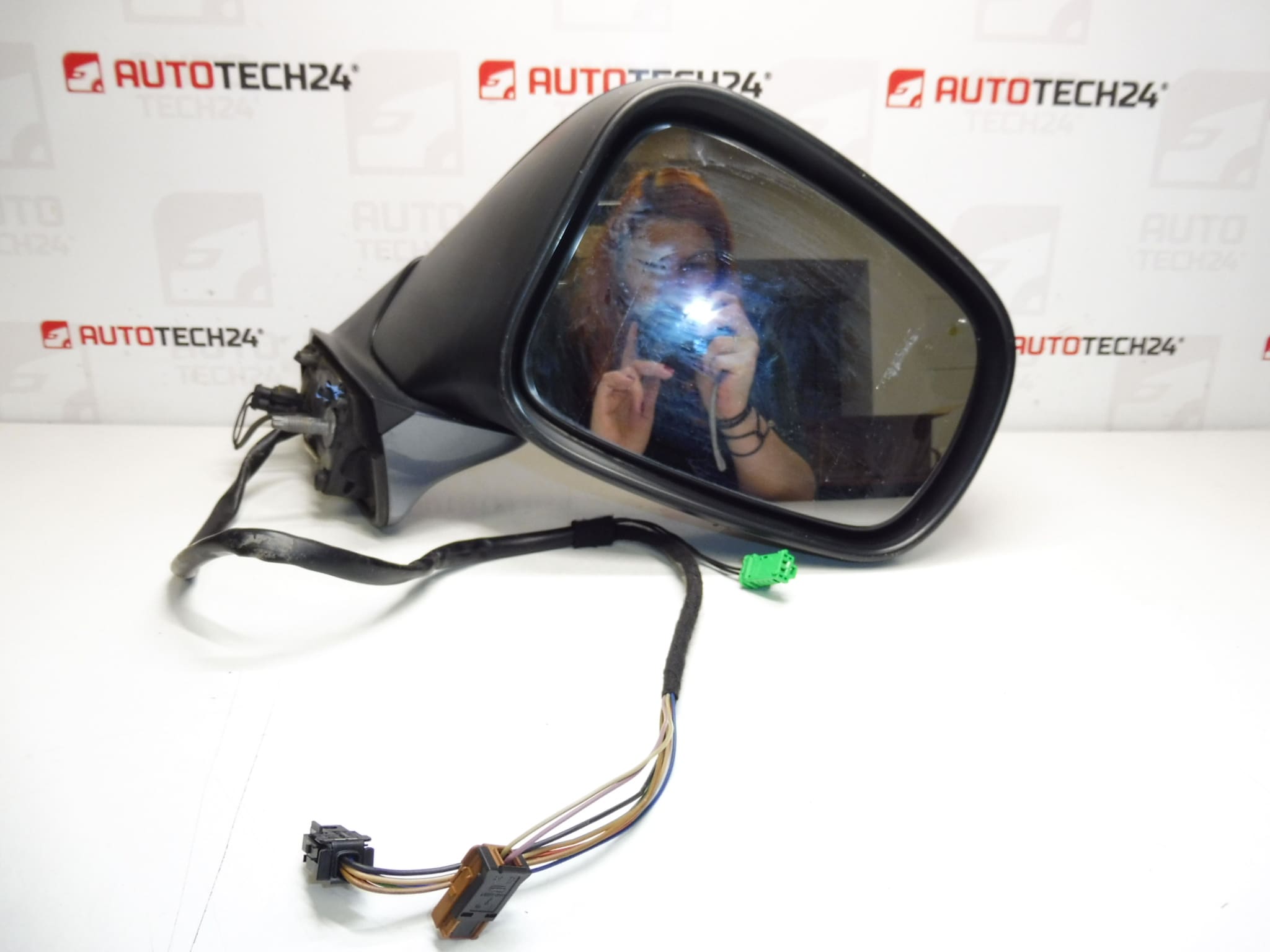 Passenger side mirror (EZW) for Citroen/Peugeot - part numbers 14400785ZW, 8154CR - Image 2