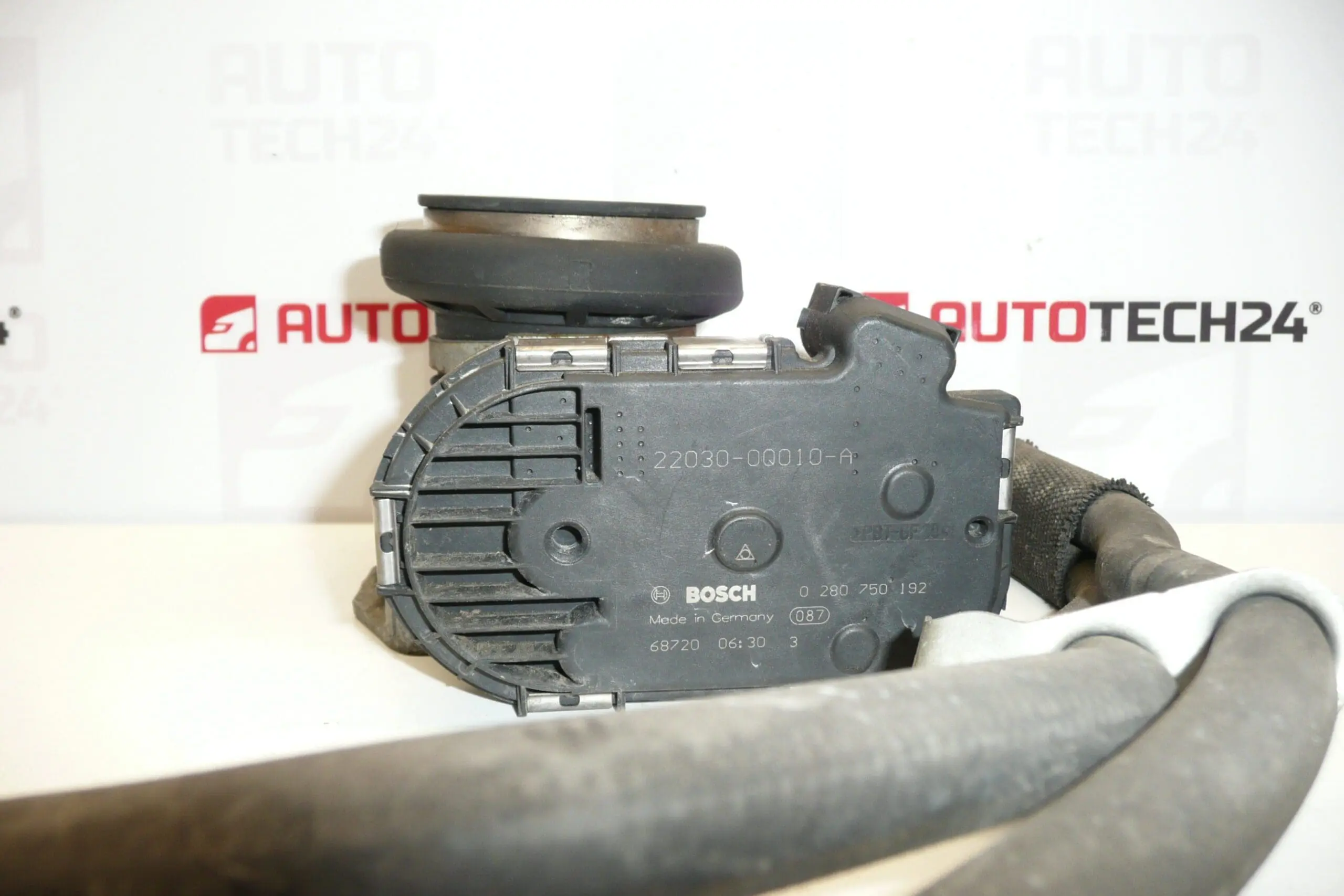 Throttle valve 1.0 (1KR) for Citroën and Peugeot, part numbers: 0280750192, 22030-0Q010, 163617 - Image 2