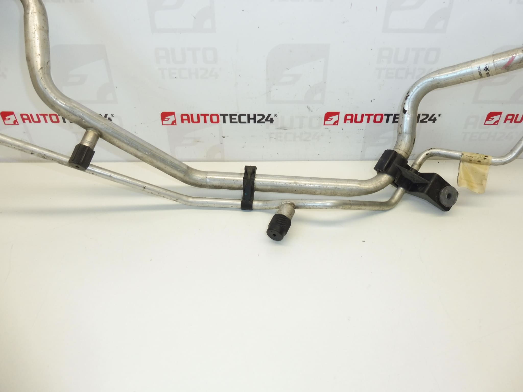 Dual Air Conditioning Pipe Citroën C3 Picasso Peugeot 207 9673520180 6477N8 - Image 2