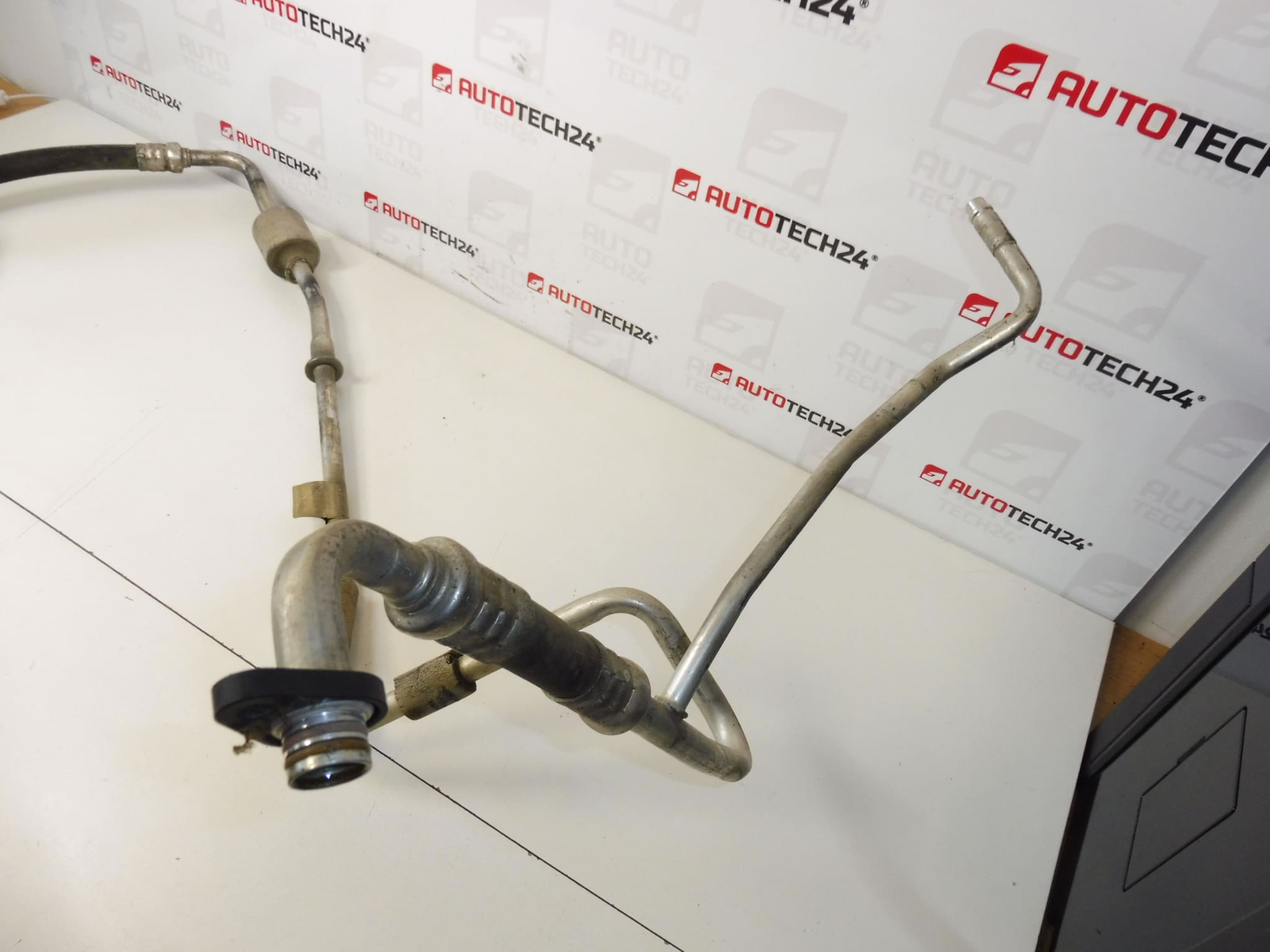 Air Conditioning Pipe Peugeot 9655225980 9650575580 6460LL 6460LN - Image 2