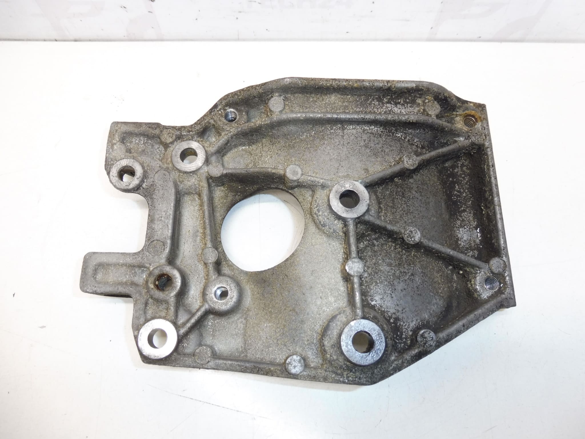 Air Conditioning Compressor Bracket Citroën Peugeot 9641715380 9646719580 - Image 2