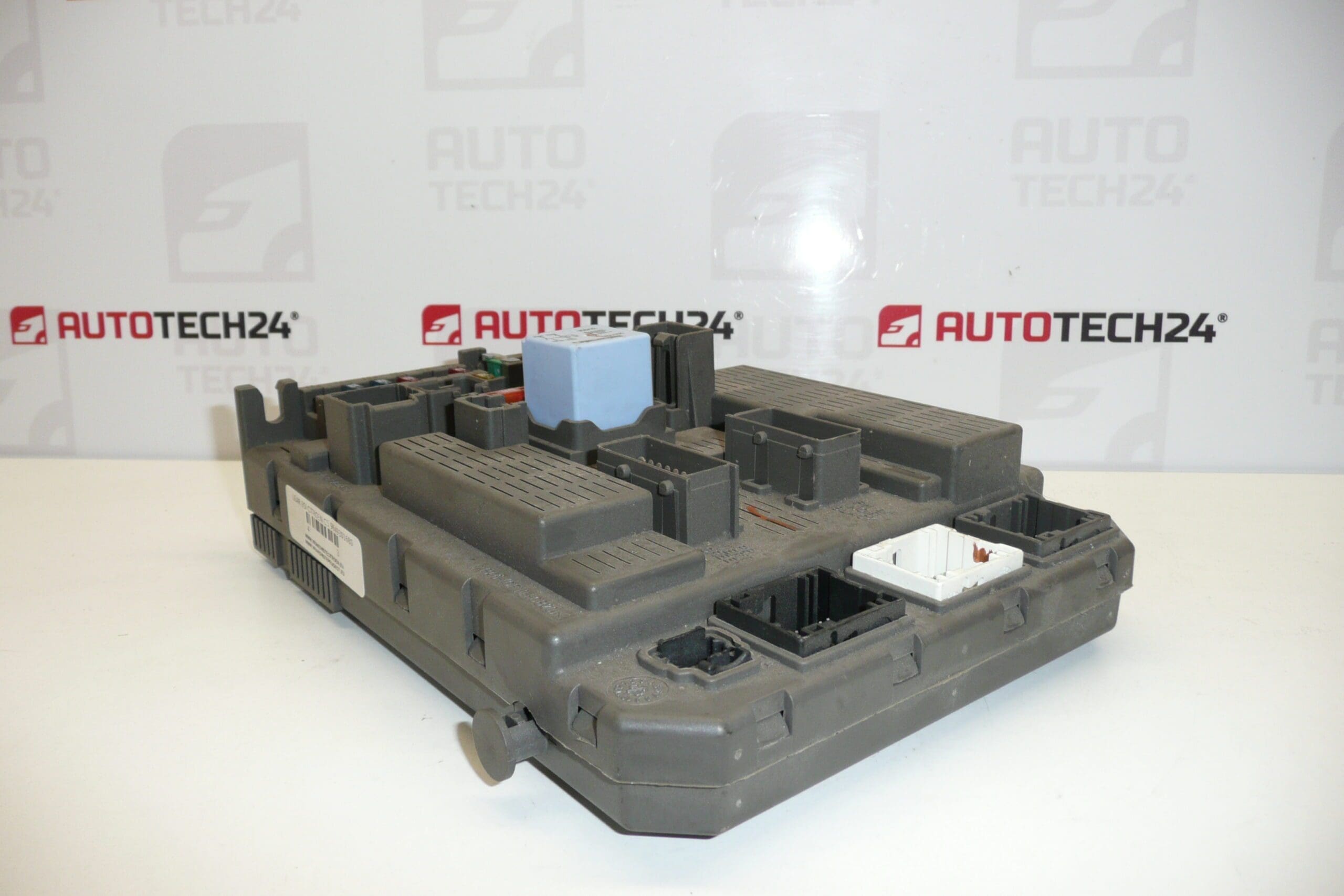 LEAR BSI Control Unit Citroën C8 Peugeot 807 9651938380 - Image 2