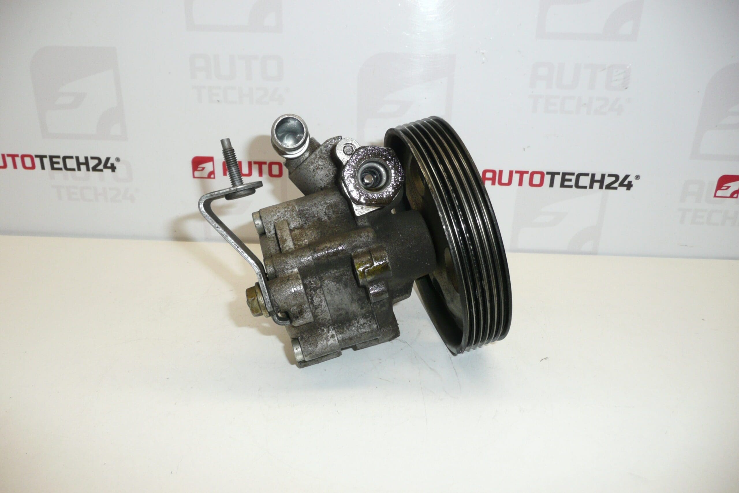Power Steering Pump Citroën C5 9636086580 40076A - Image 2