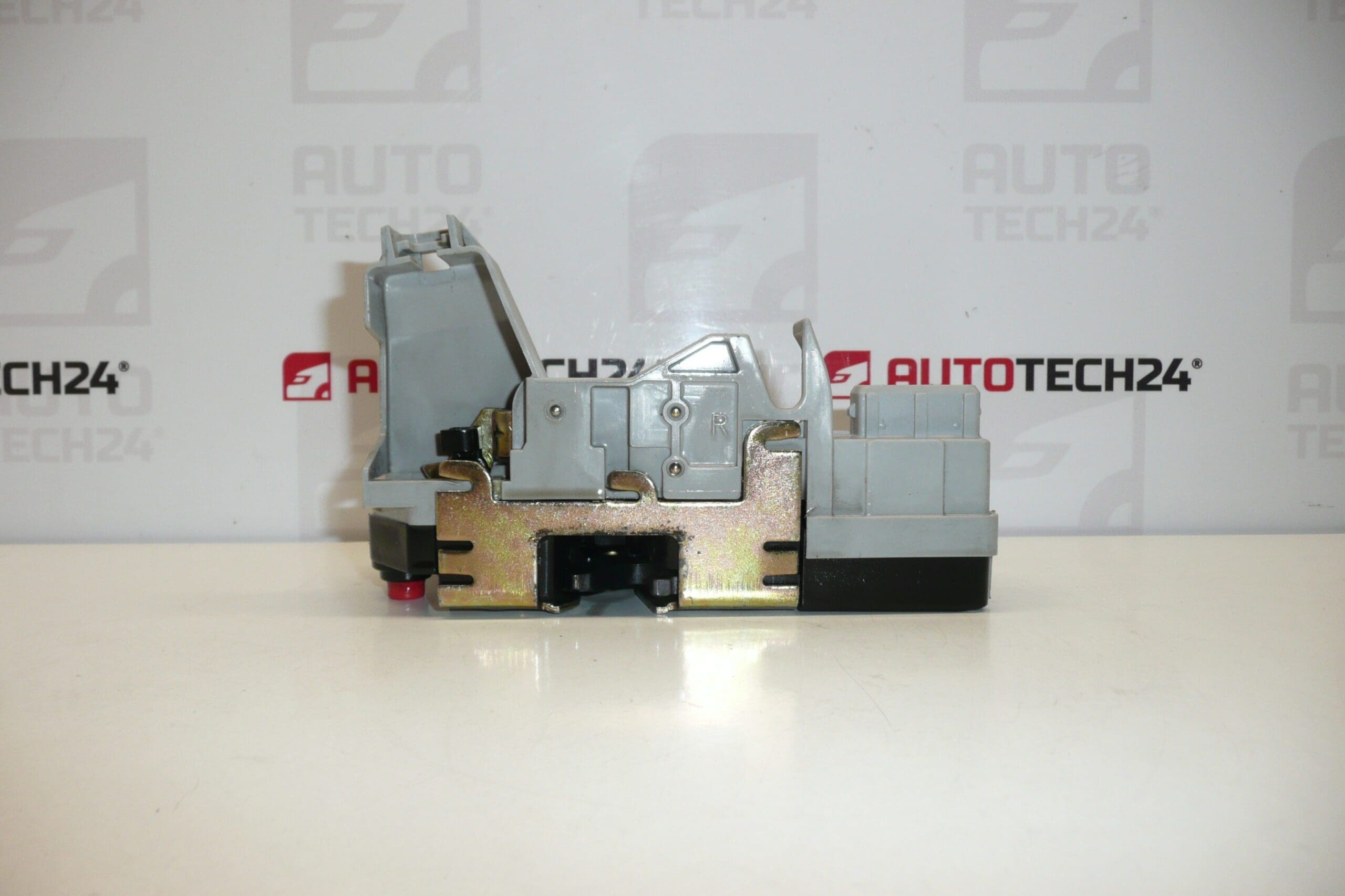 Right Rear Door Lock Peugeot 307 9138C0 - Image 2