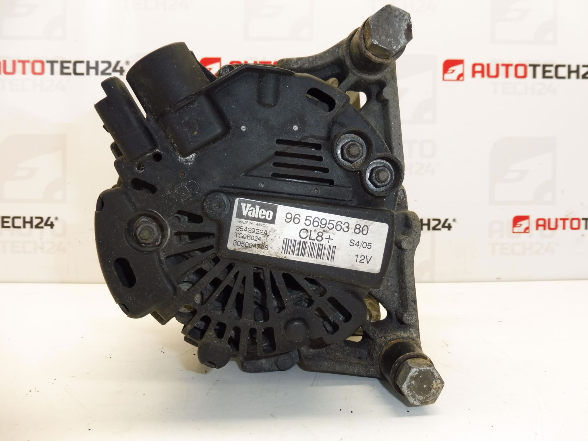 Valeo CL8+ Alternator for Citroën Peugeot 9656956380 - Image 2