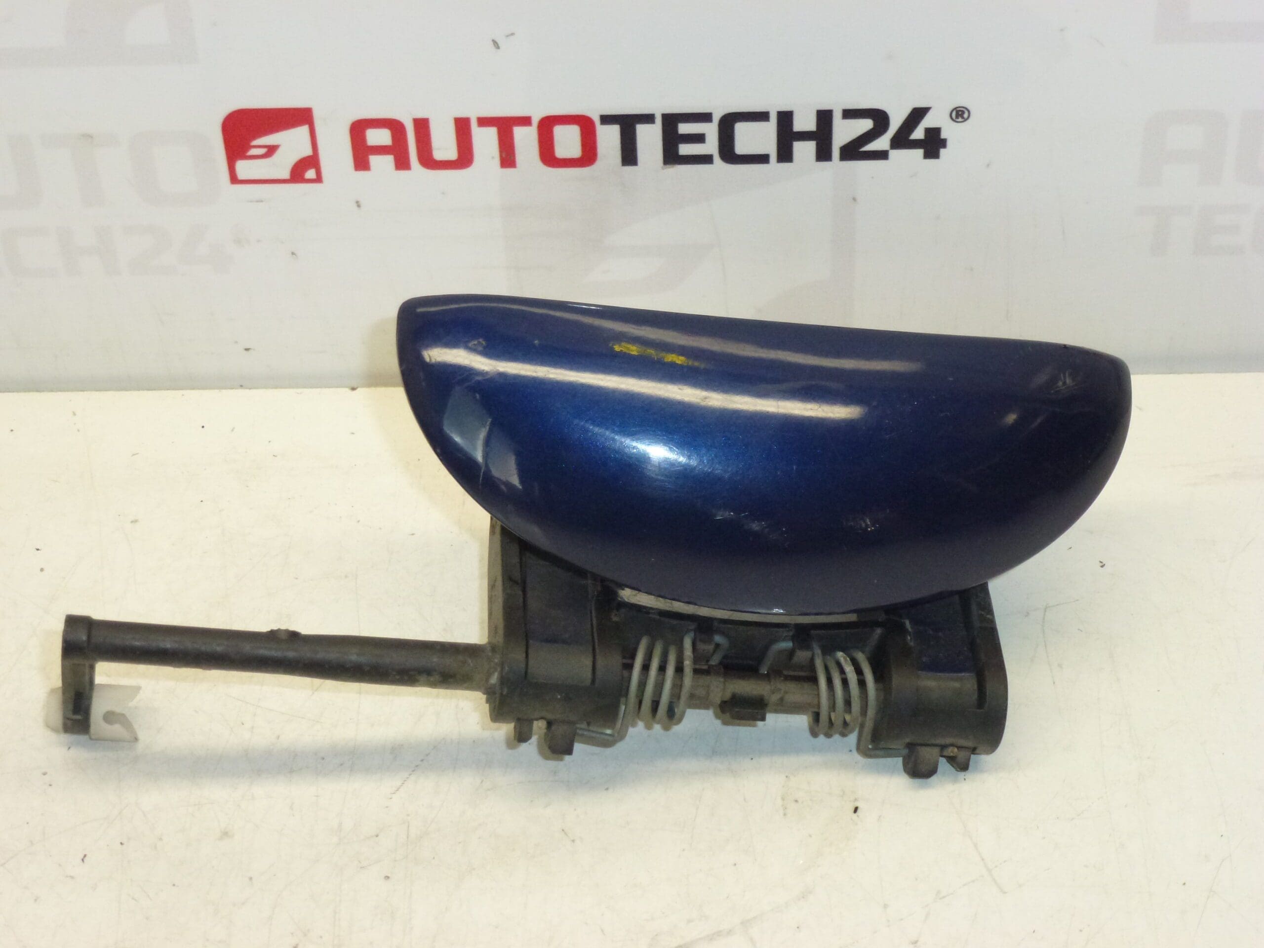 Left Front Door Handle Peugeot 206 9101N6 EGE - Image 2