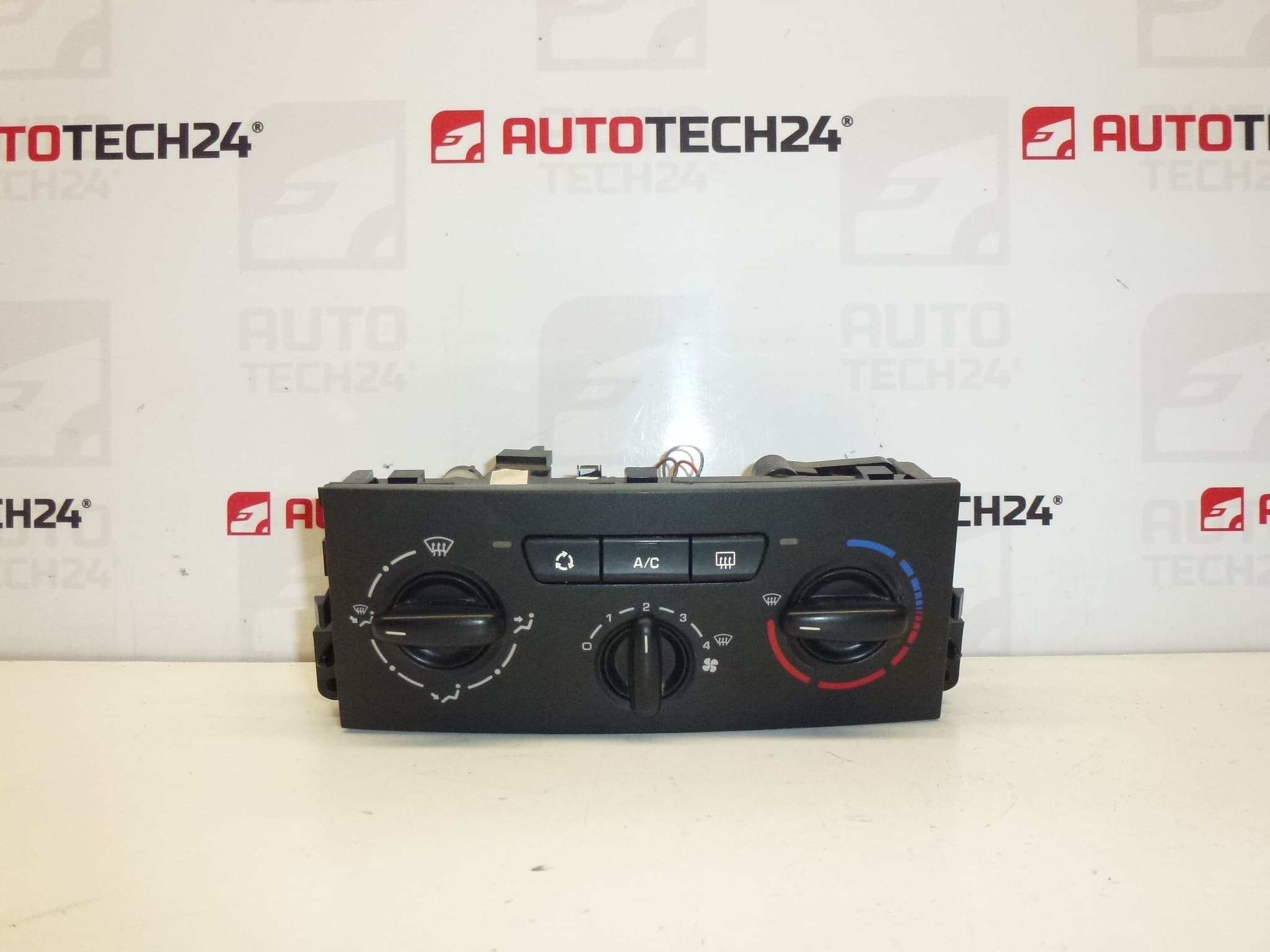 Peugeot 207 air conditioning heating control N102080F 6451TL