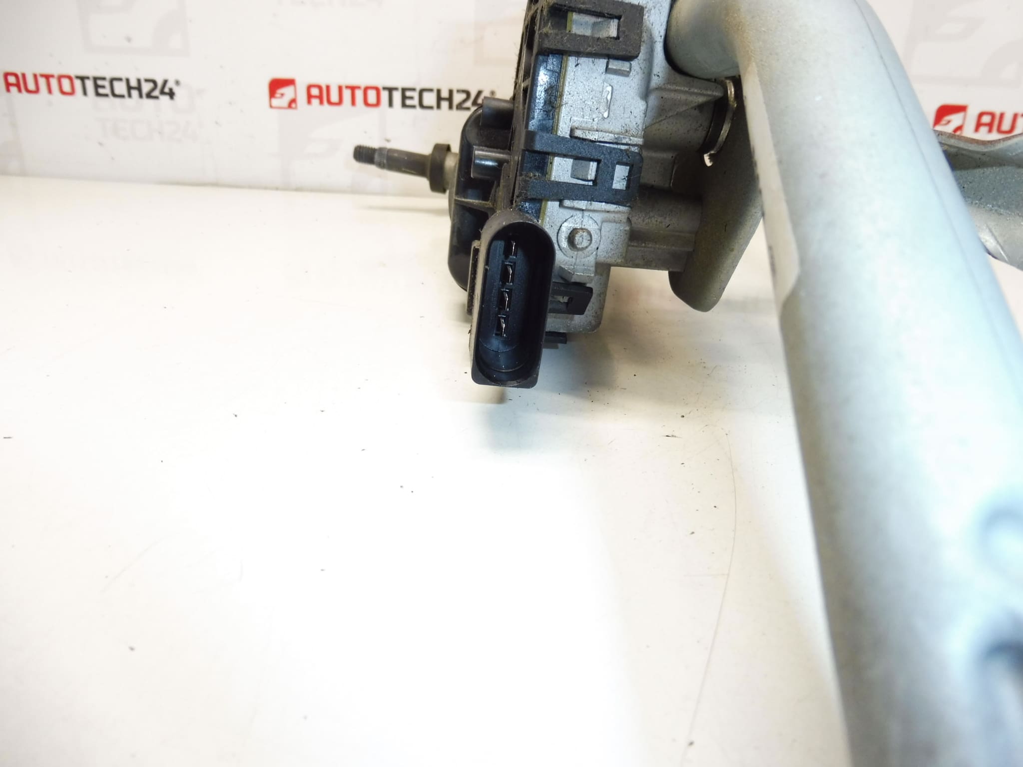 Wiper Mechanism for Citroën C3 III and Peugeot 208 2008 9815497780 - Image 2