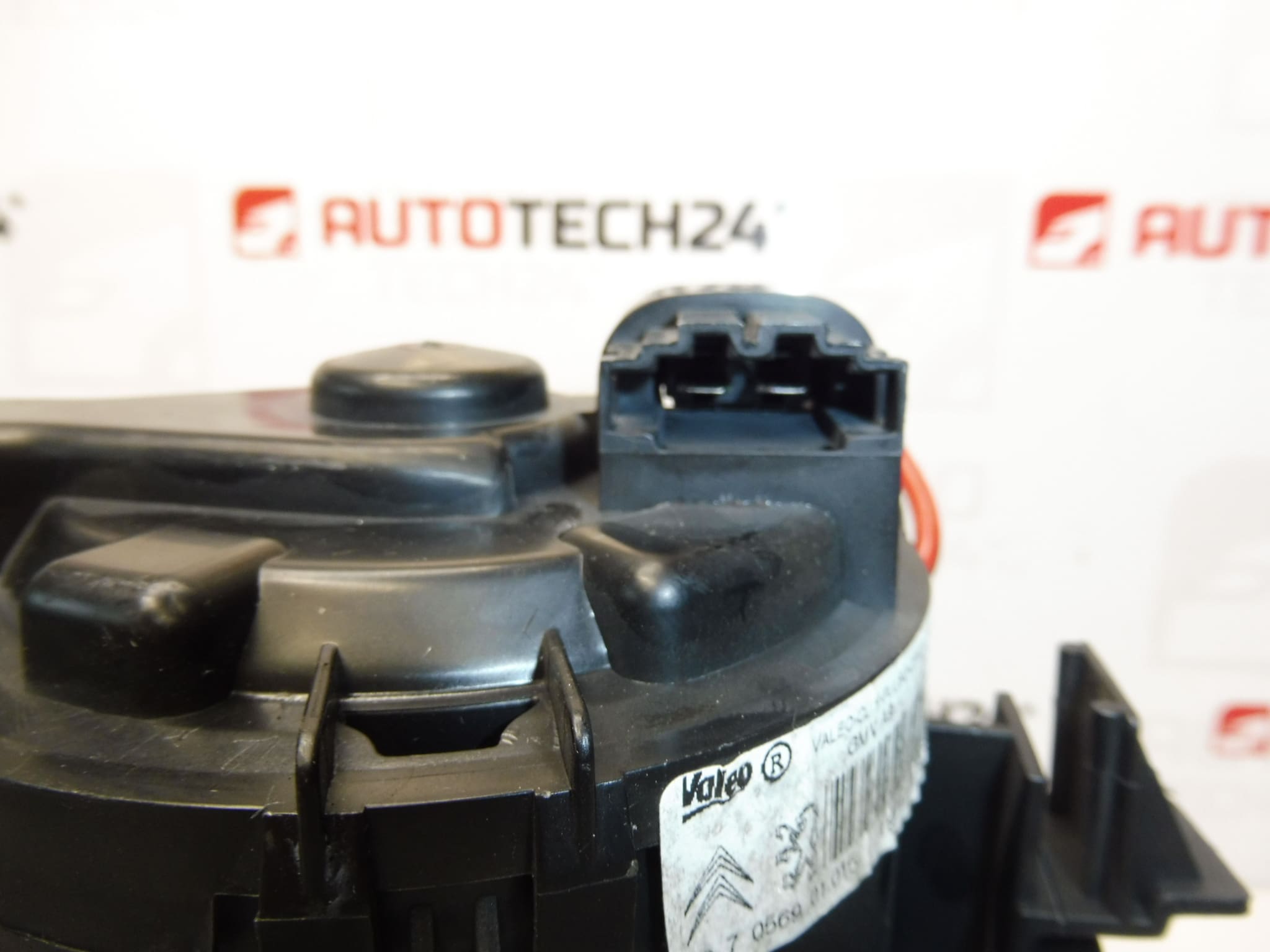 Valeo Heater Blower Motor for Citroën/Peugeot T1013140A 1608182080 - Image 2