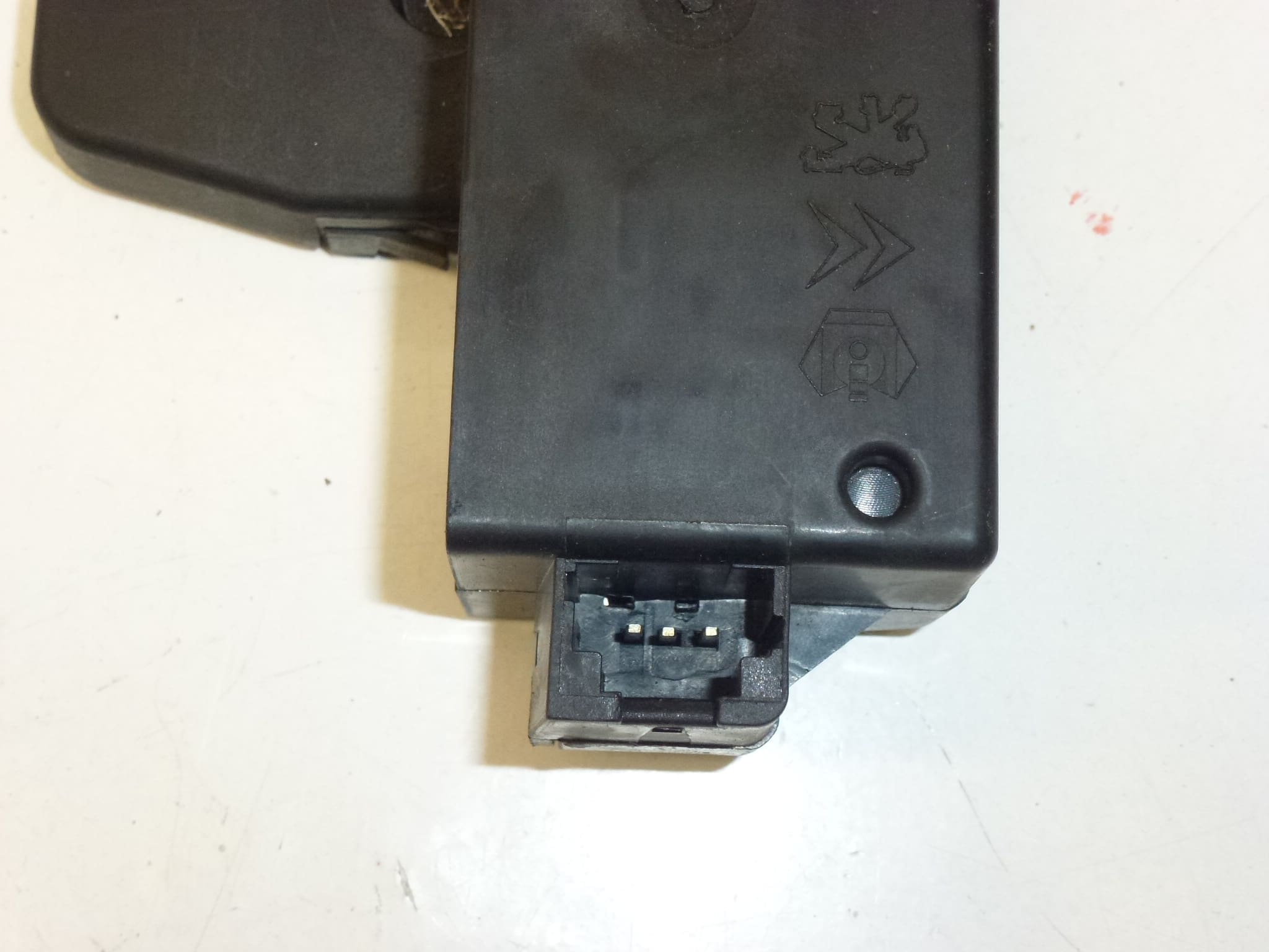 Citroën/Peugeot Rear Tailgate Lock 9653208080 871983 - Image 2