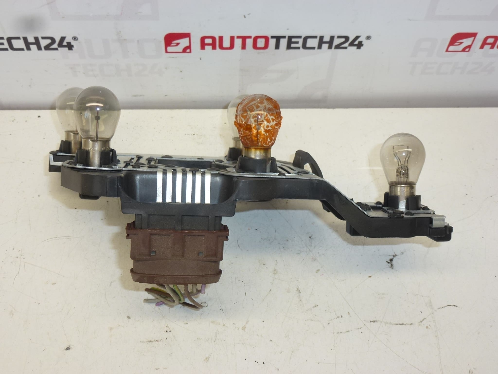 Left Rear Lamp Socket with Wiring Citroën Xsara 6350P0 - Image 2