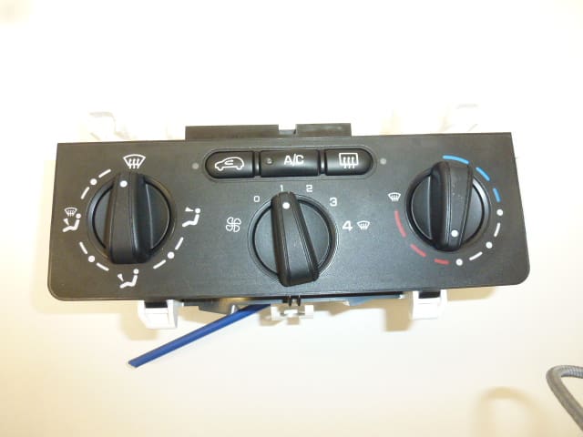 Heating and Air Conditioning Controller Citroën C2 C3 N105560A 6452F8 - Image 2