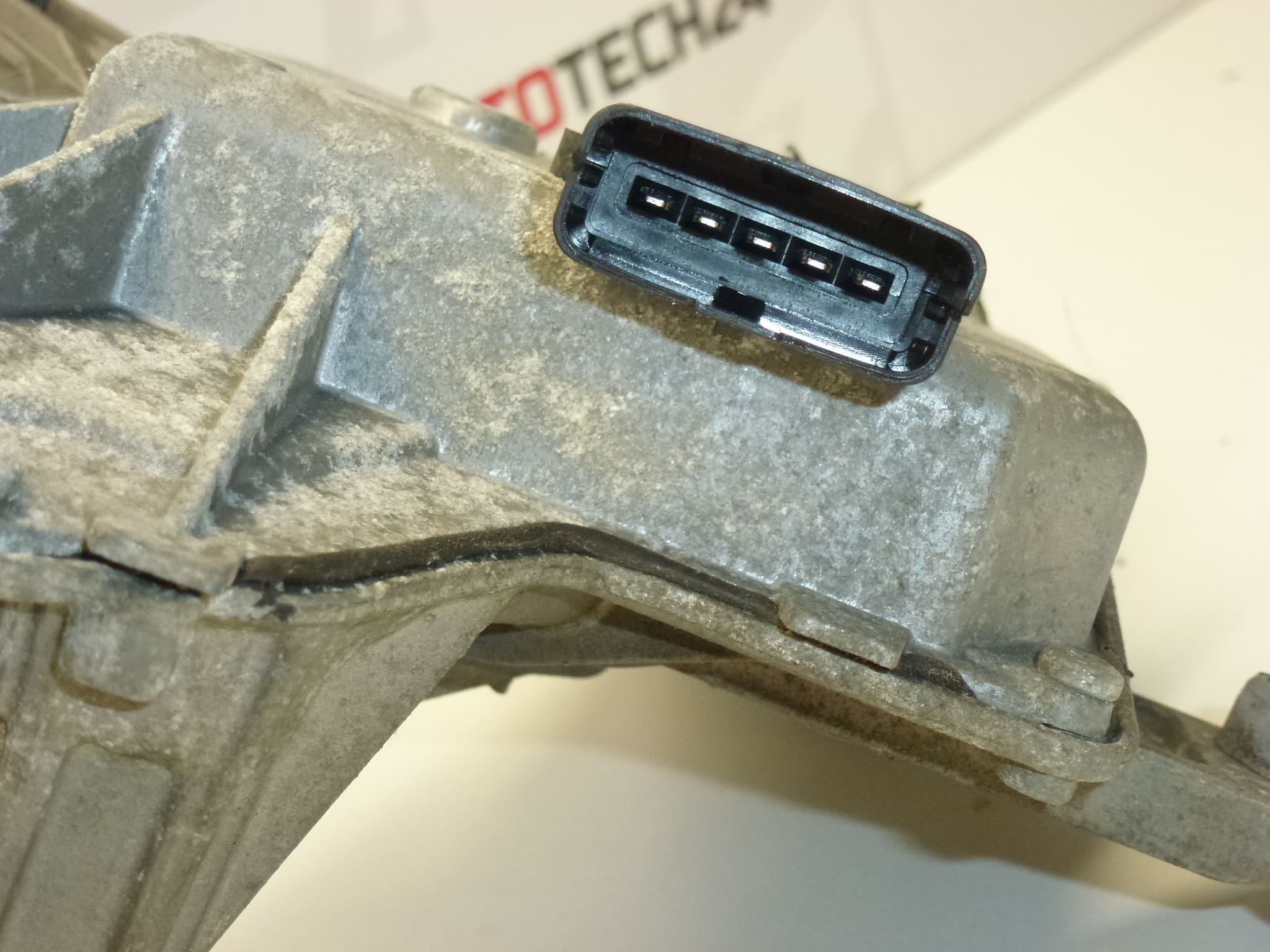 Left Wiper Motor Citroën C4 Picasso 9687621780 6405NH - Image 2