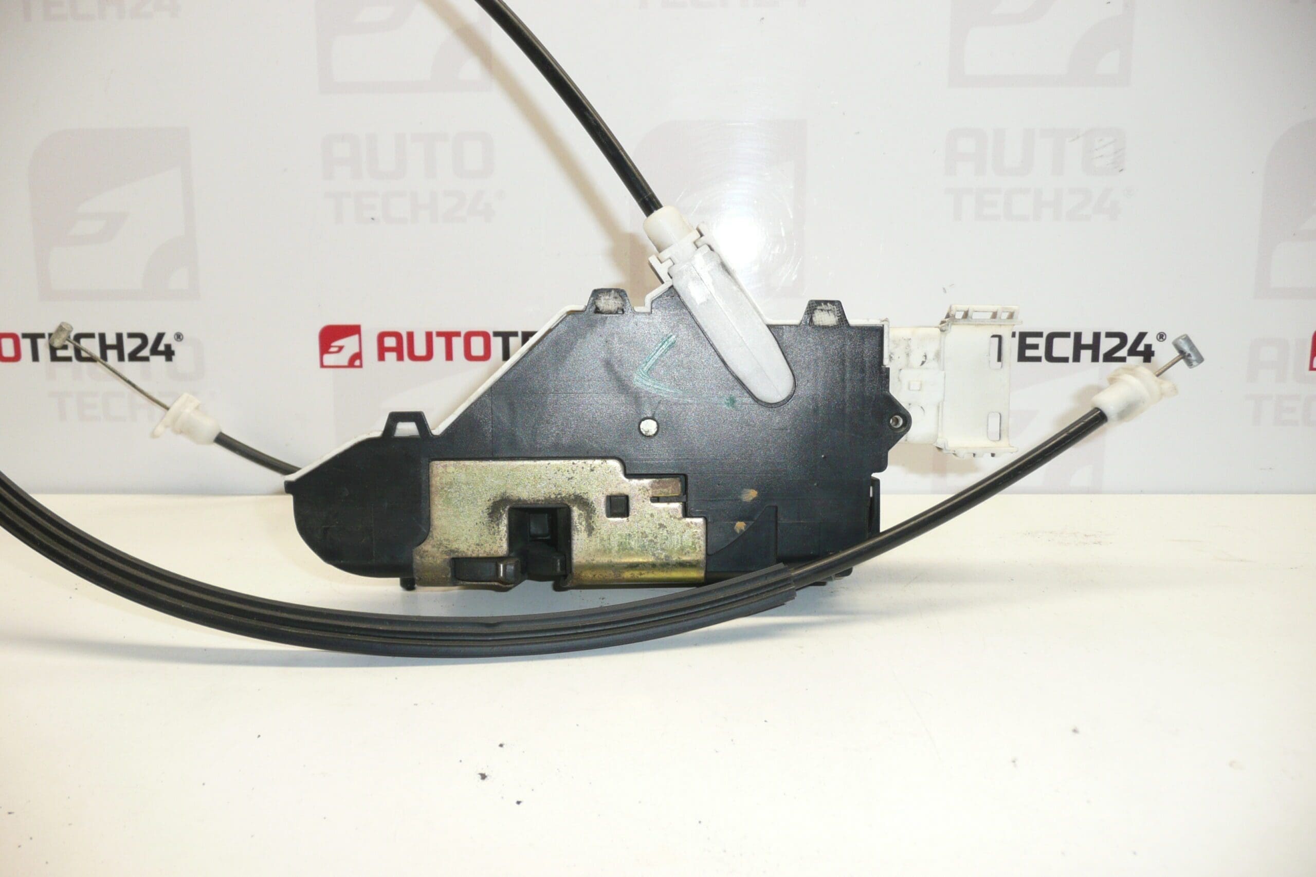 Left door lock for Citroën C4 3-door 9647173980 9135FE - Image 2